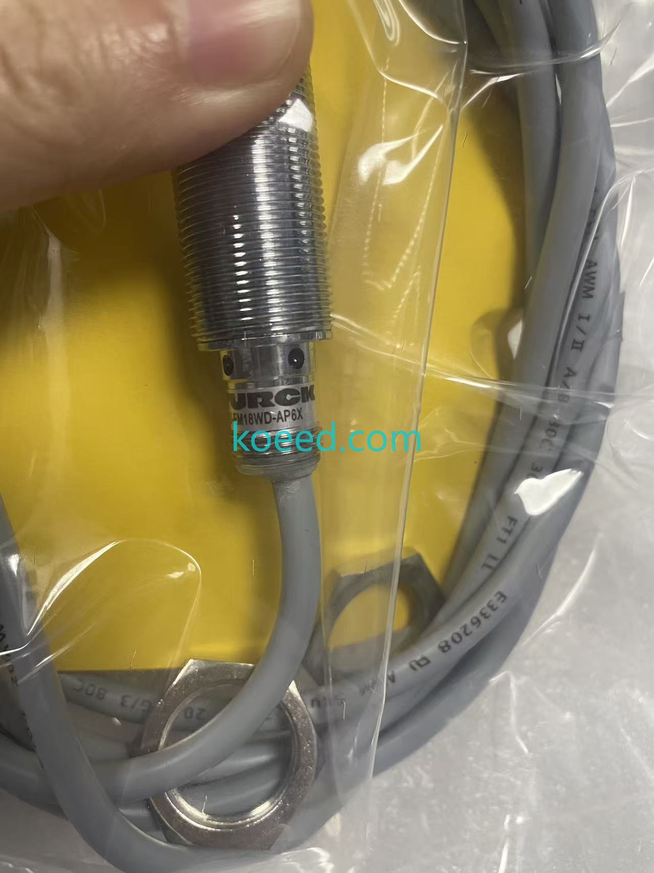 Turck BI8U-EM18WD-AP6X Specifications Label