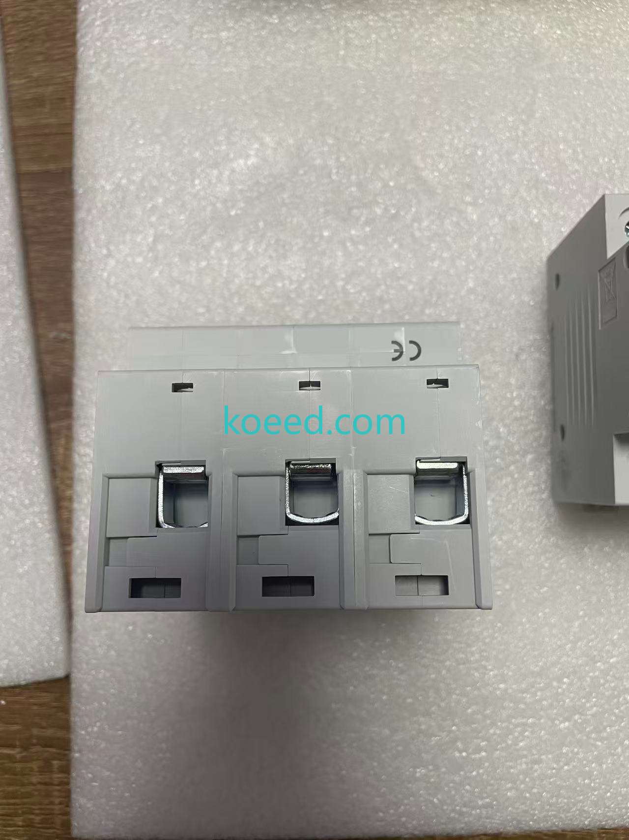 BKH-b - Product View