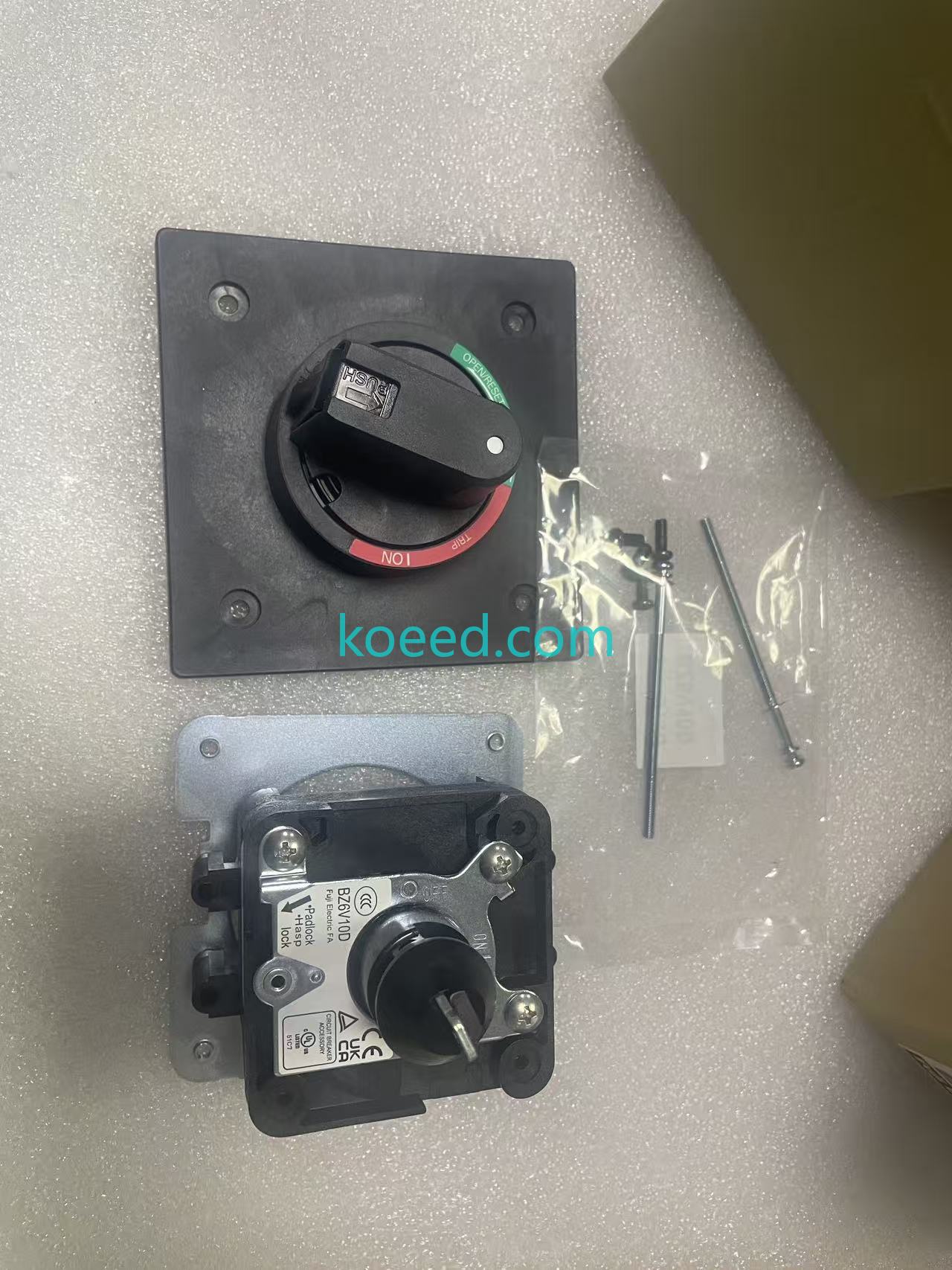 Fuji BZ6V10D Operating Handle front view