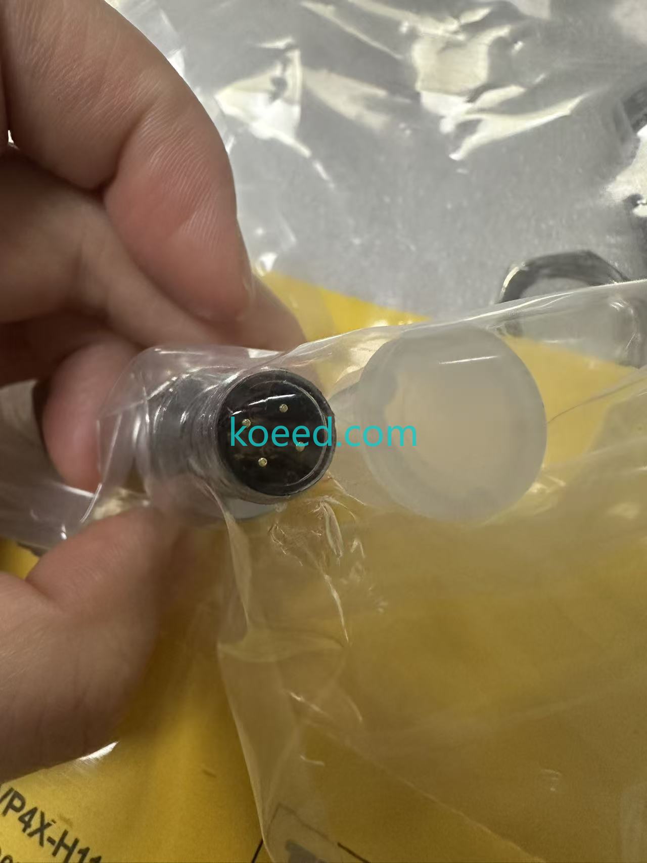 Bi8-M18-VP4X-H1141 - Koeed Fashion View