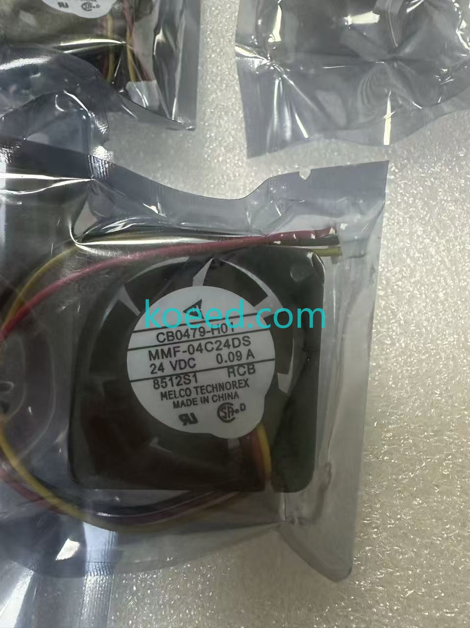 CB0479-H01 MMF-04C24DS side view