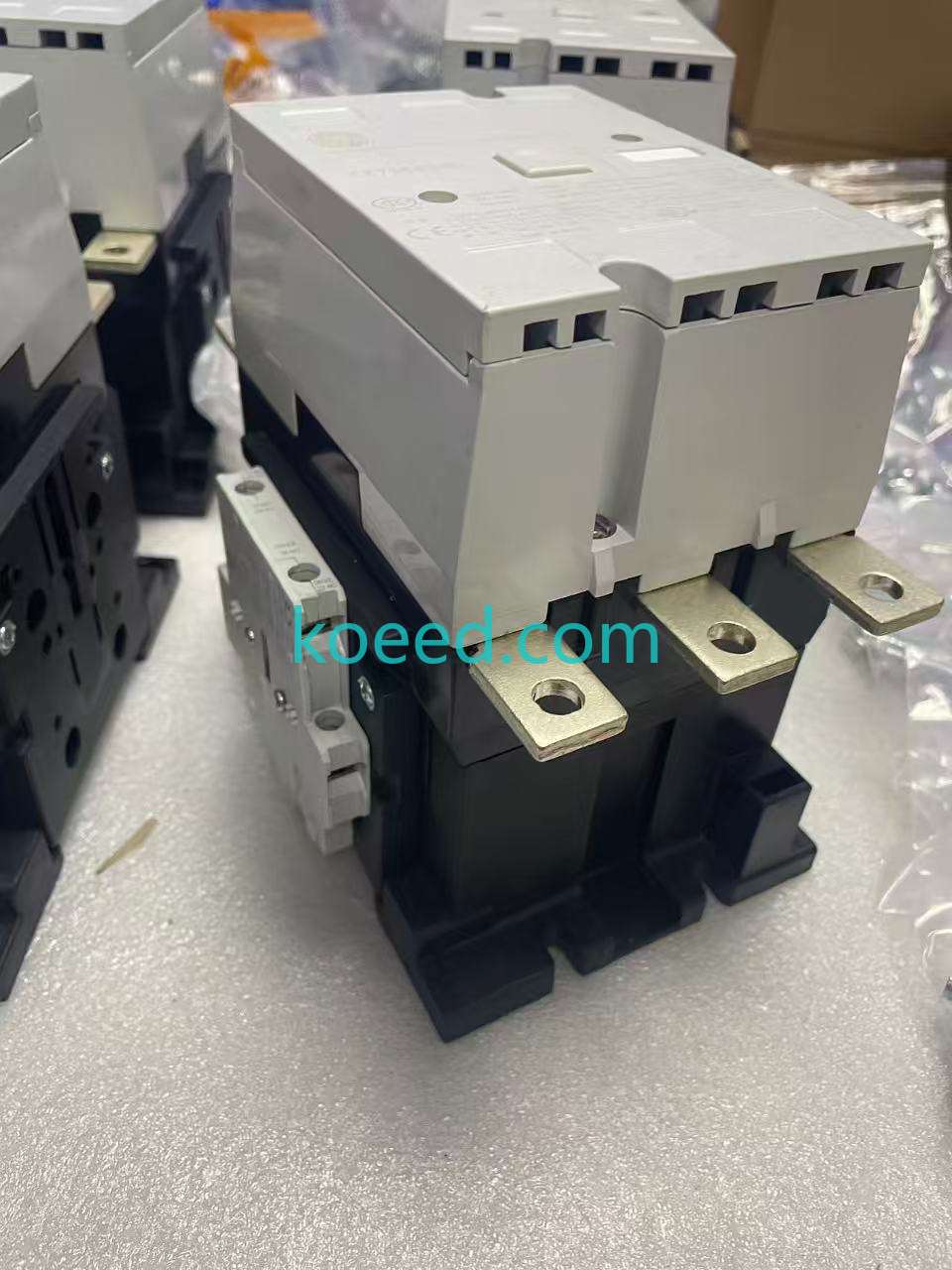 GE CK75CA300 Mounting Details