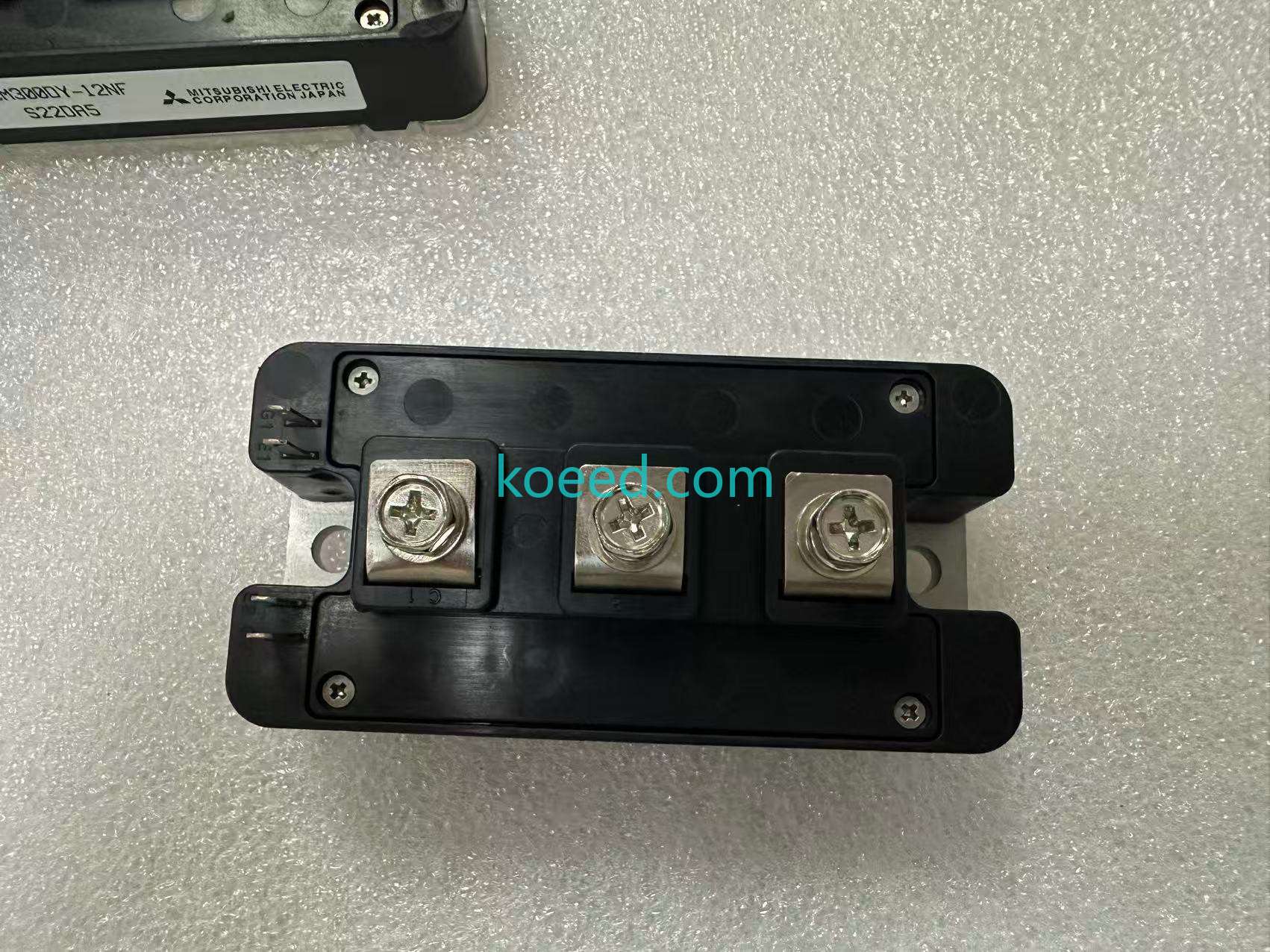 CM300DY-12NF - Product View