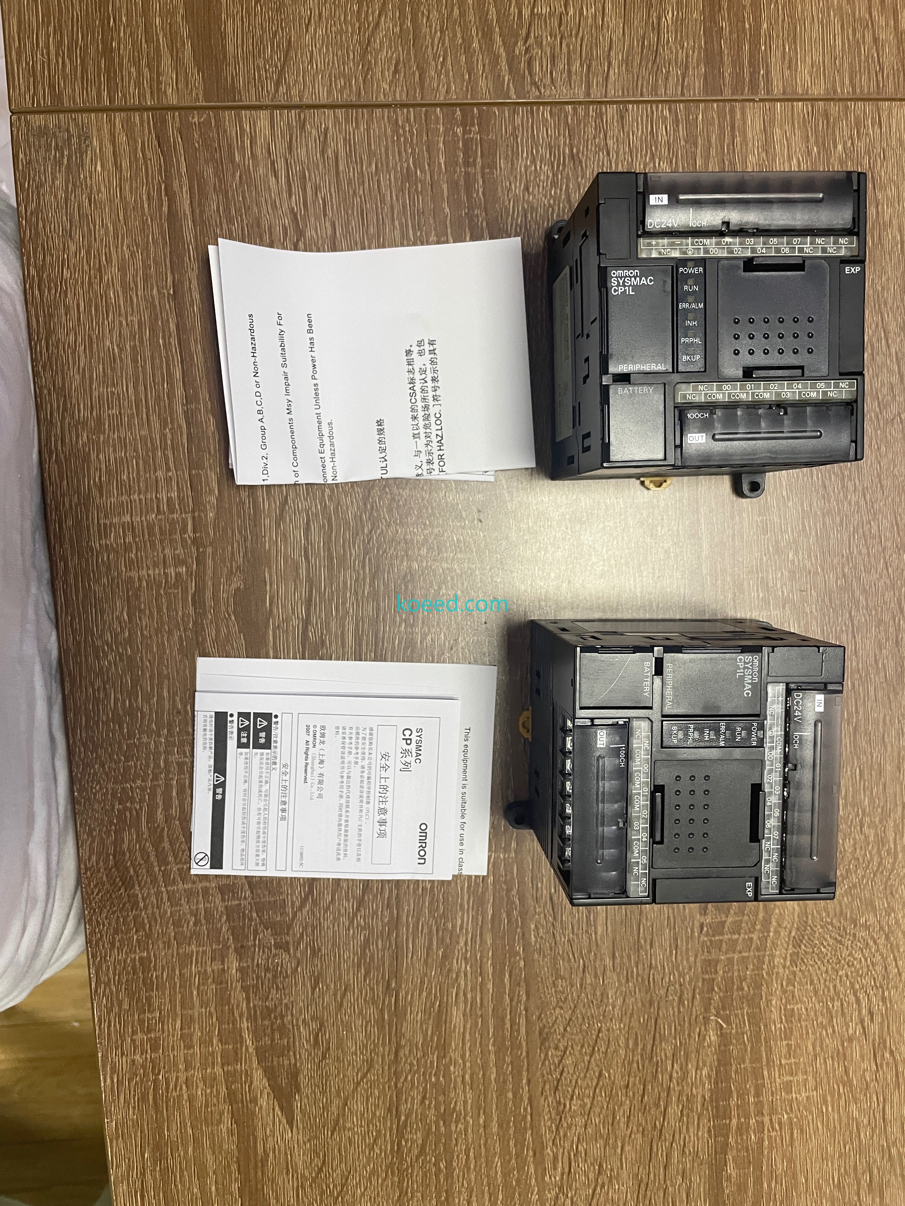 Omron CP1L-L14DR-D Side View