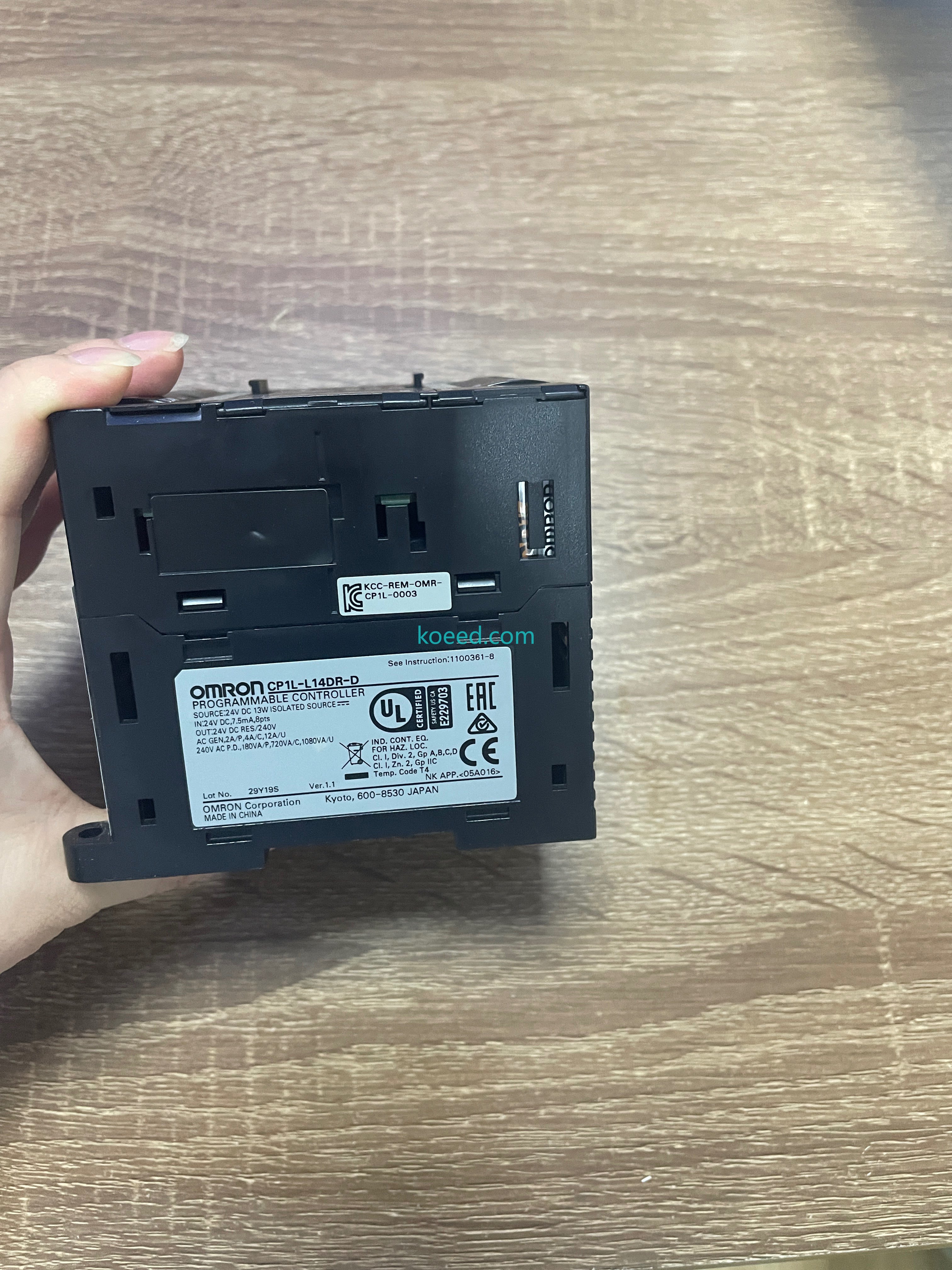 Omron CP1L-L14DR-D Label Details