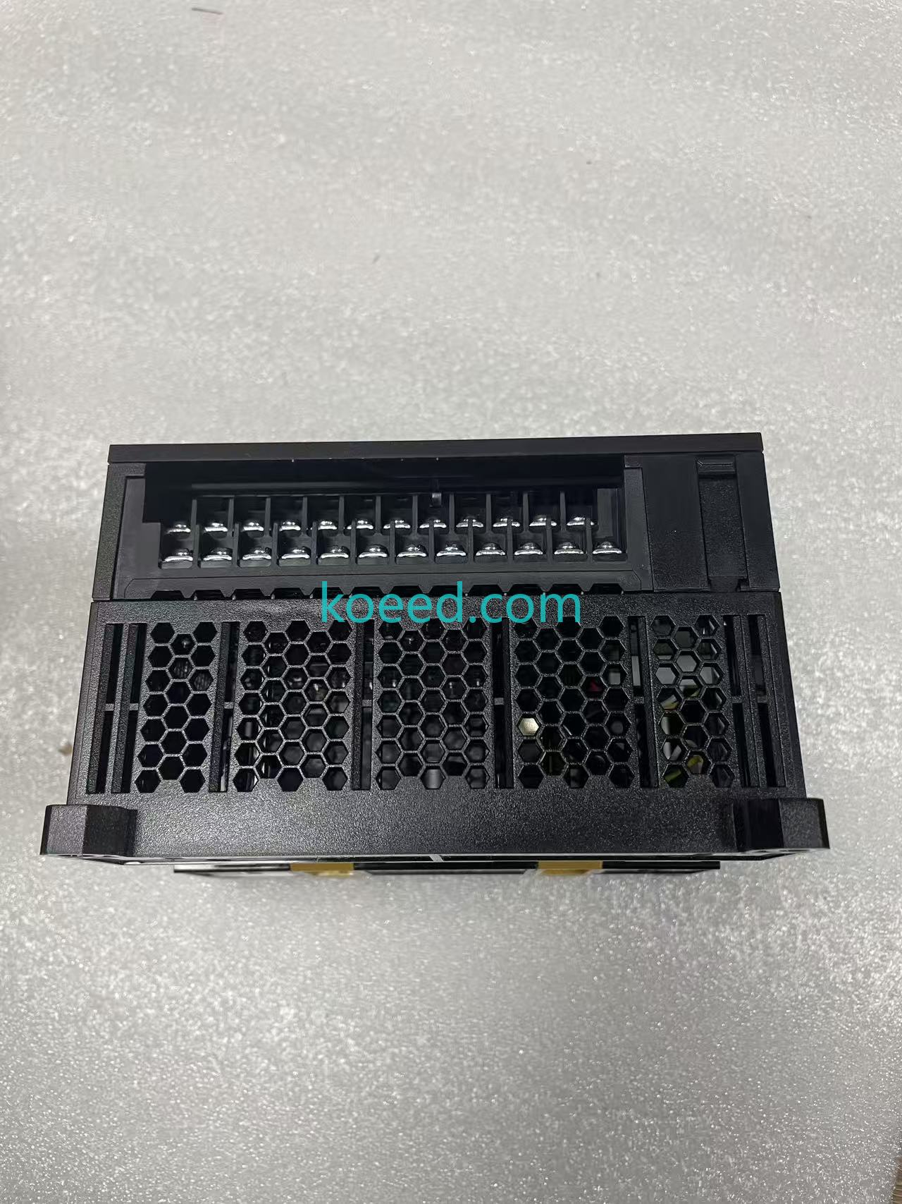 CP2E-N30DR-D Side View