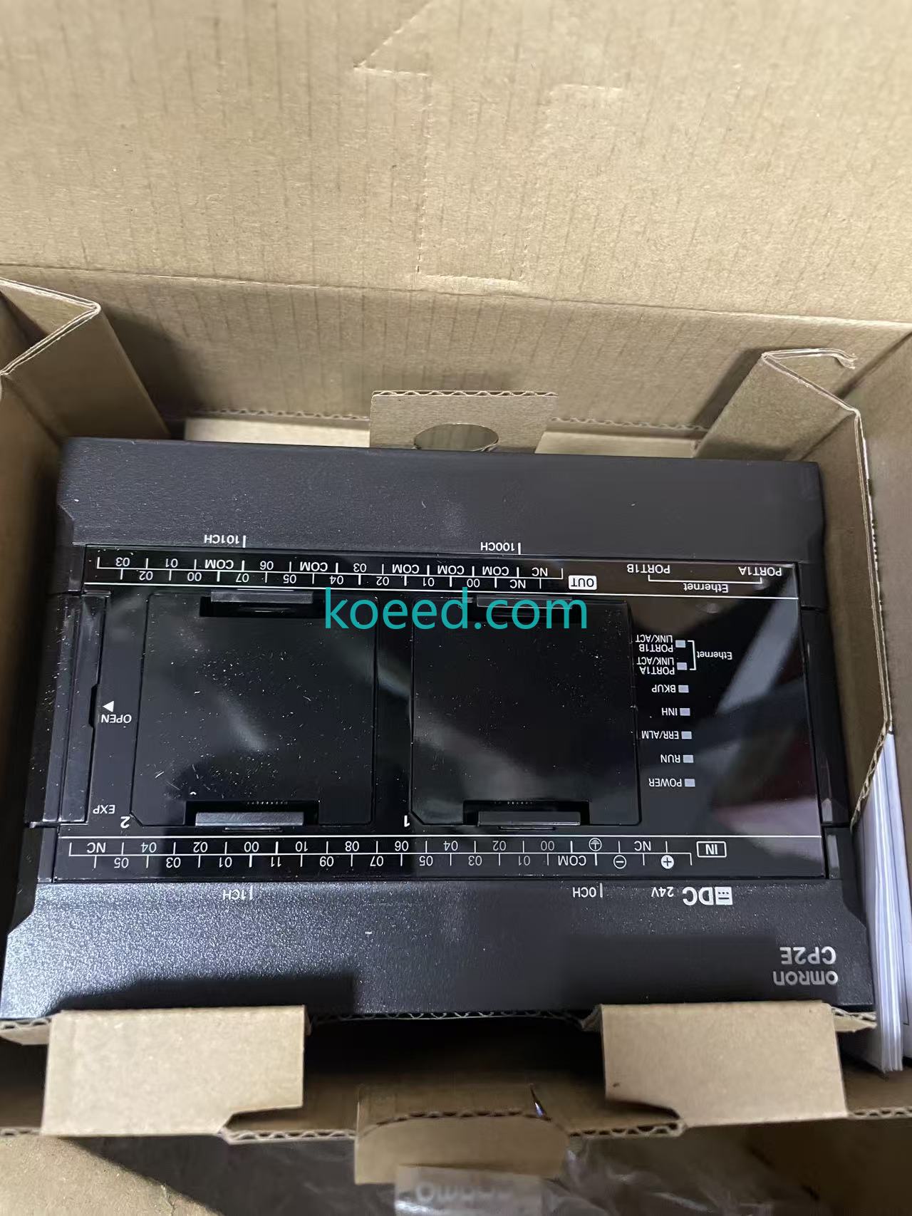 Omron CP2E-N30DR-D Front View