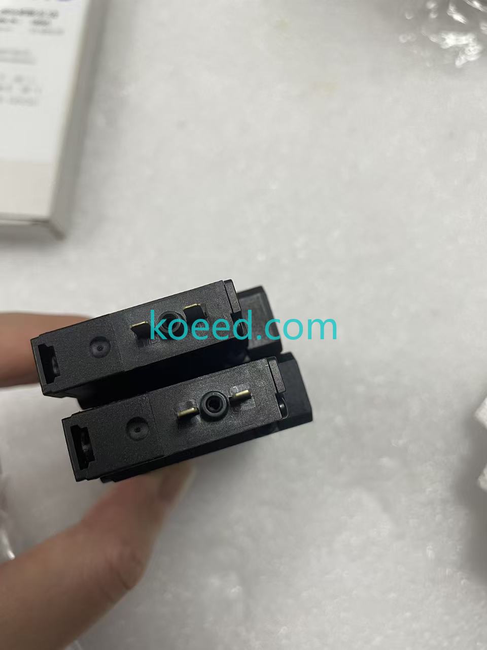 Festo CPE14-M1BH-5L-1/8 196941 — Side Profile