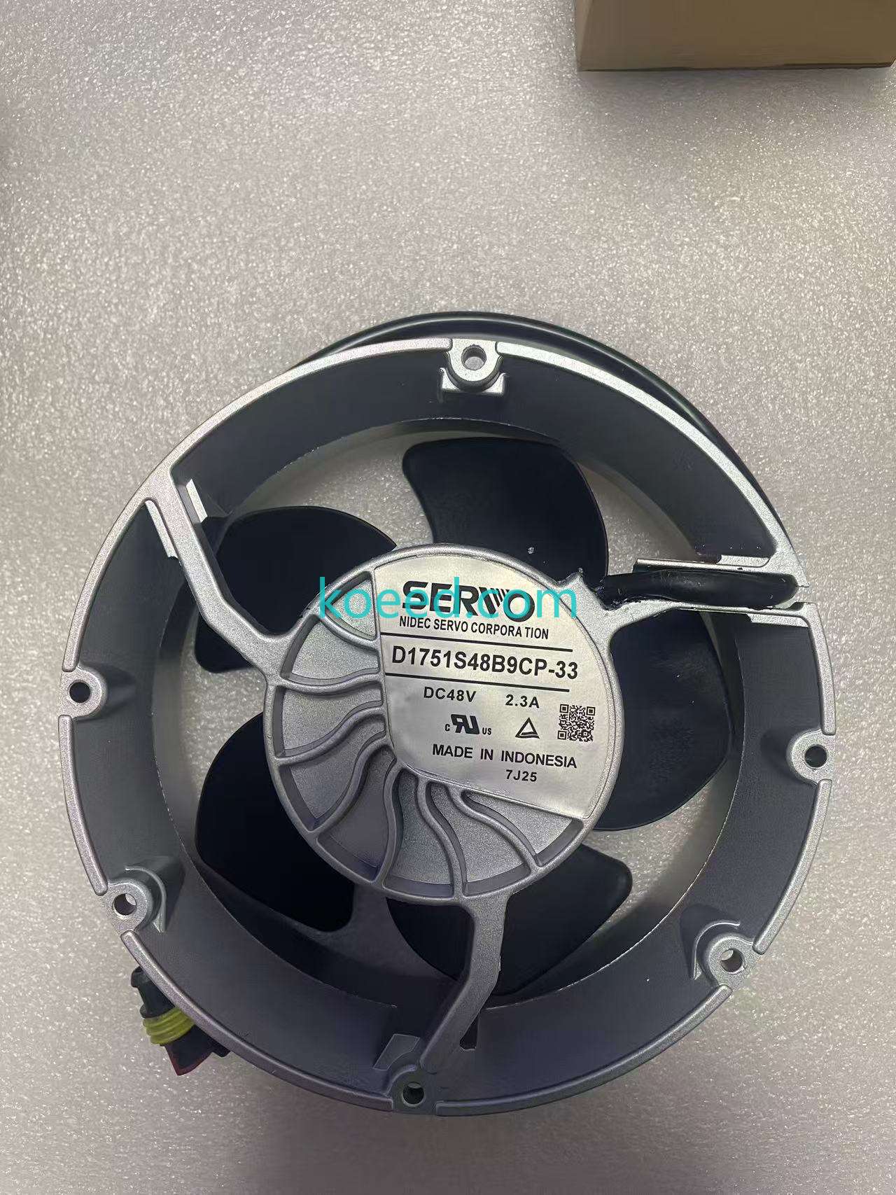 D1751S48B9CP-33 Technical Specifications Label