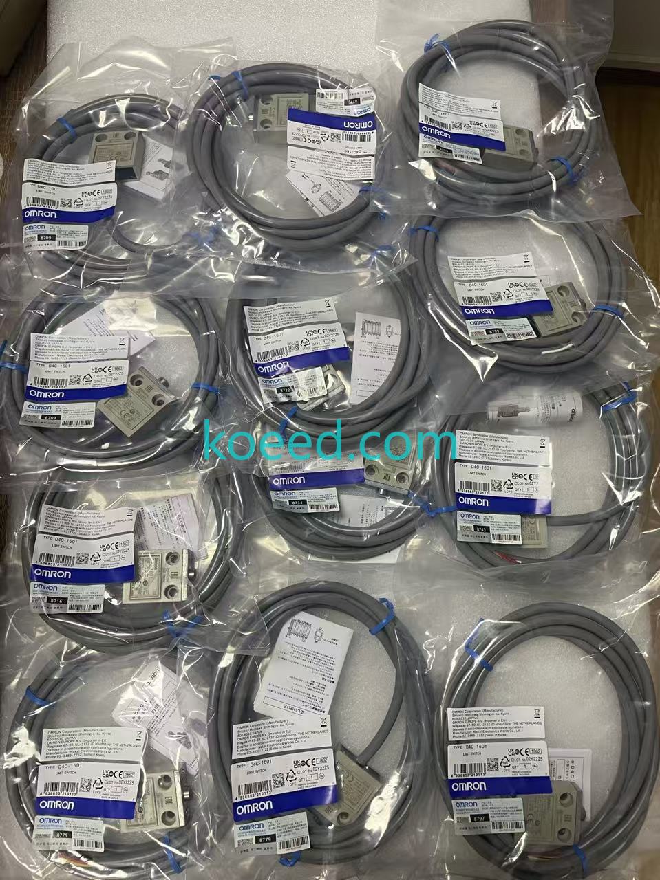 Omron D4C-1601 Complete Package