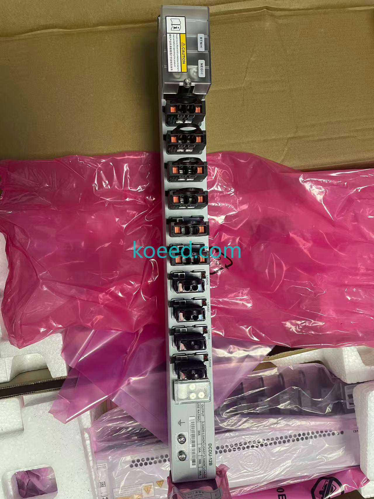 DCDU-12B - Product View