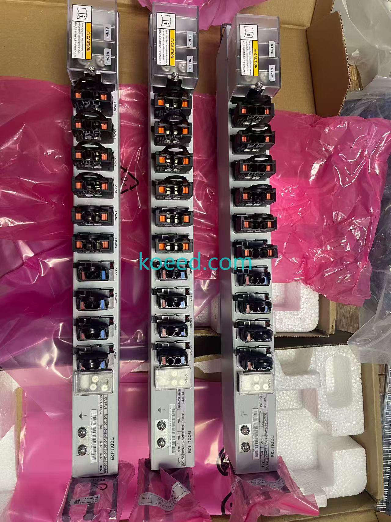 DCDU-12B - Product View