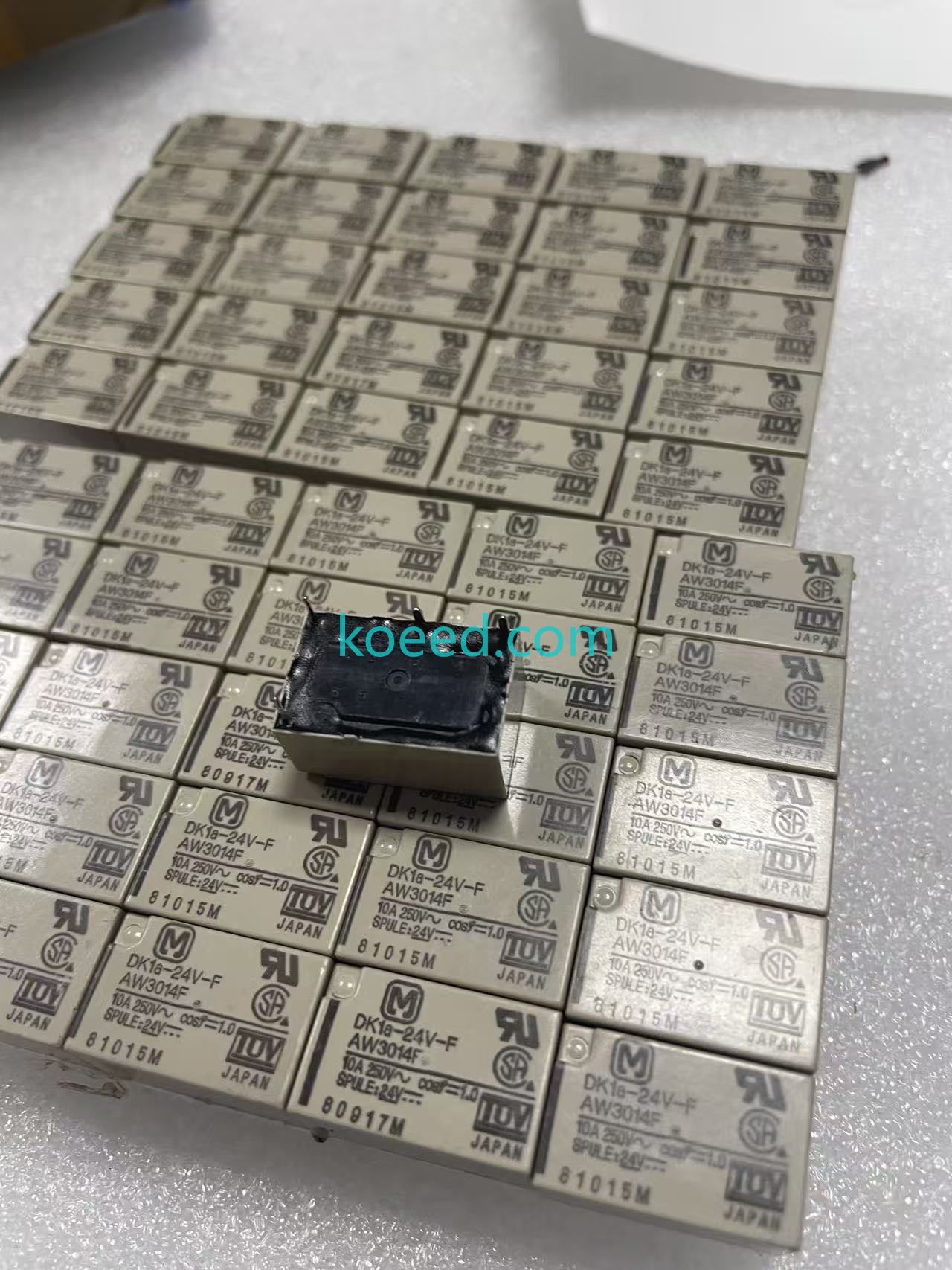 DK1a-24V-F - Koeed Fashion View