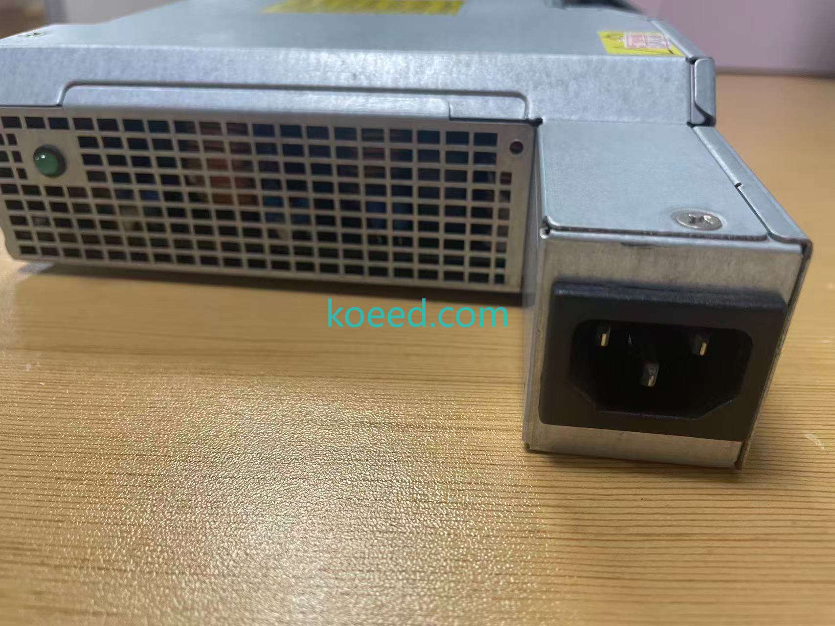 DPS-1050DB A Front View