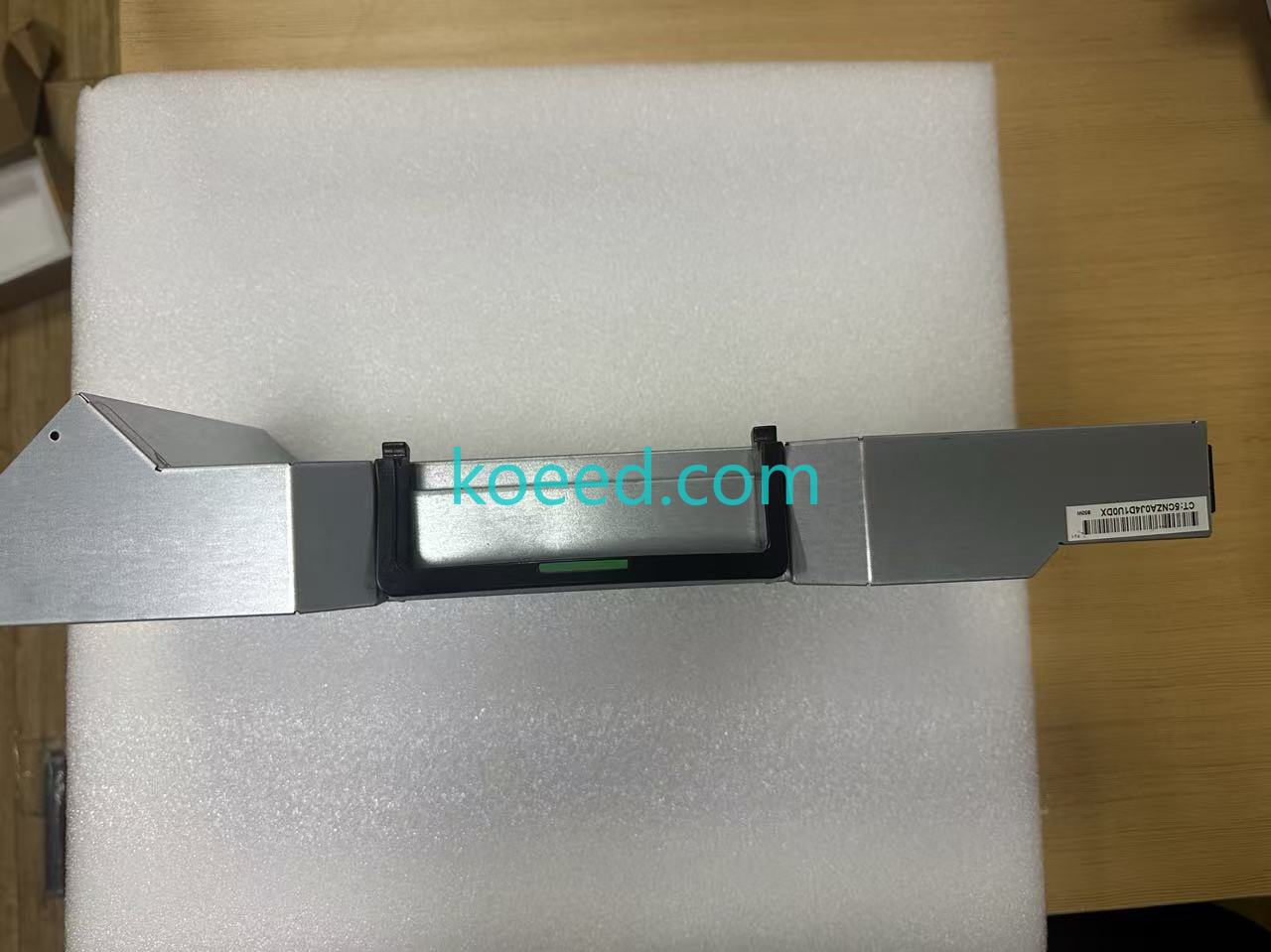 DPS-850DB A Power Supply — Front View