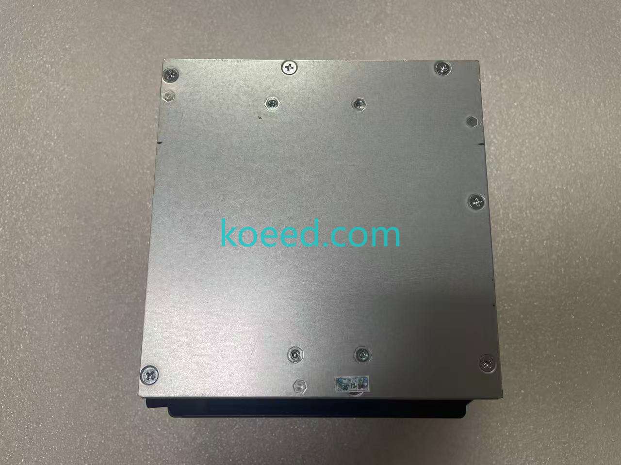 DPS-900EB - Product View