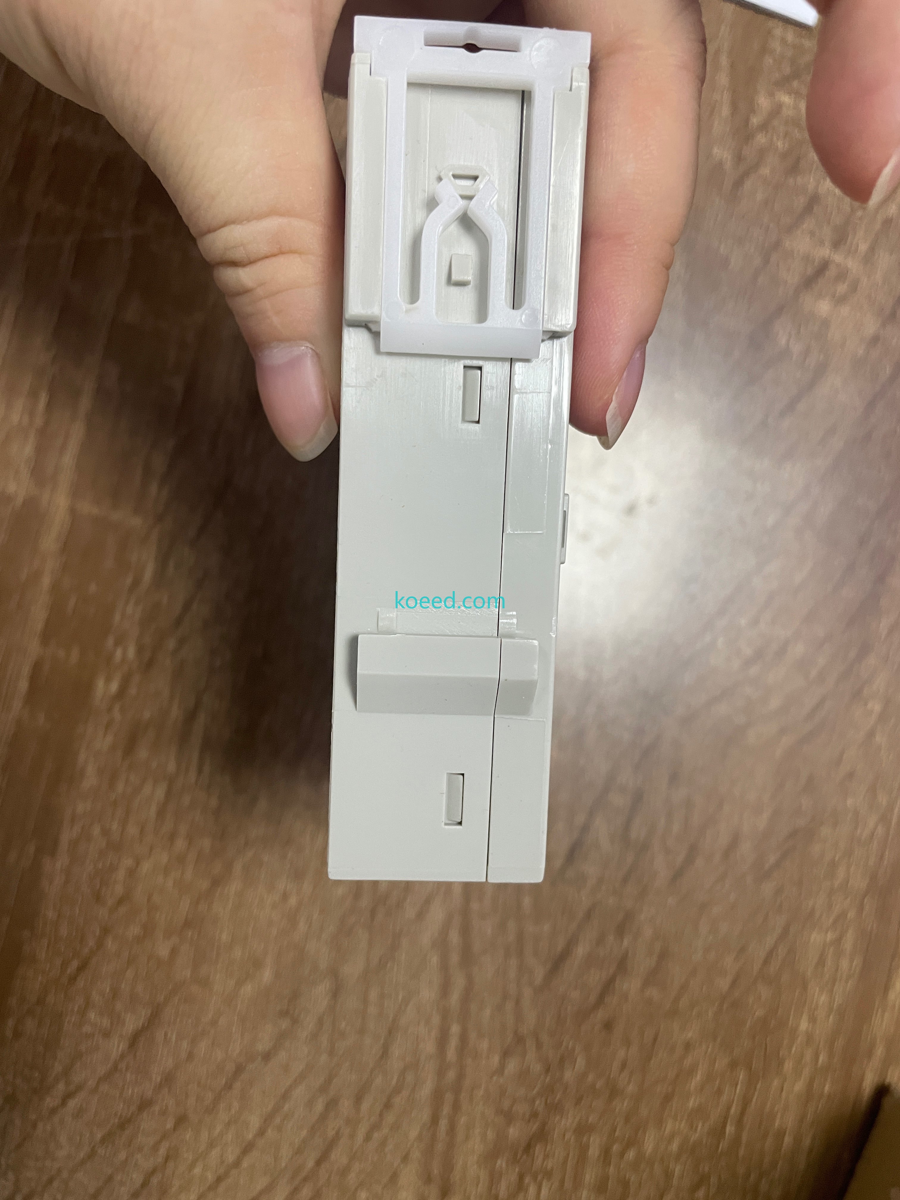 Delta DVP14SS211R Communication Ports