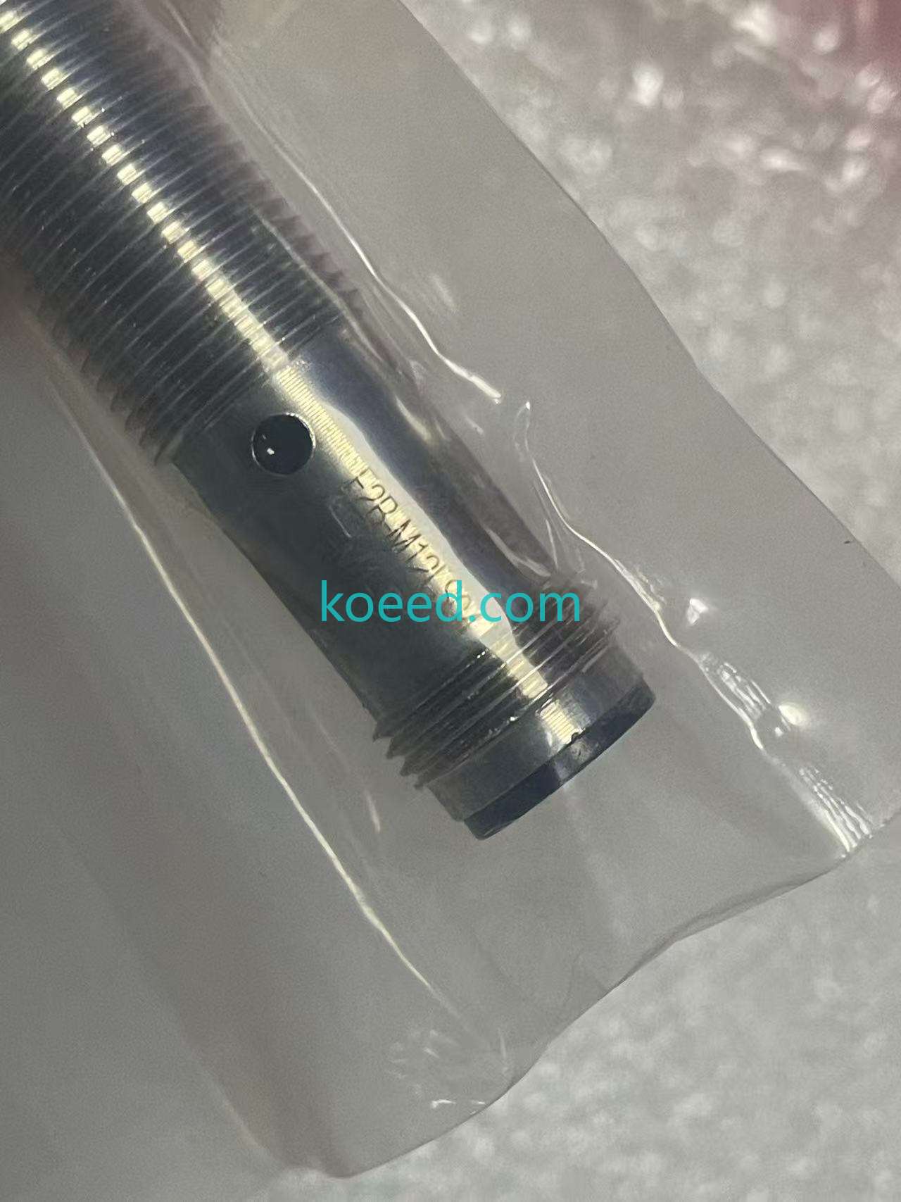 E2B-M12LS04-M1-B1 - Product View