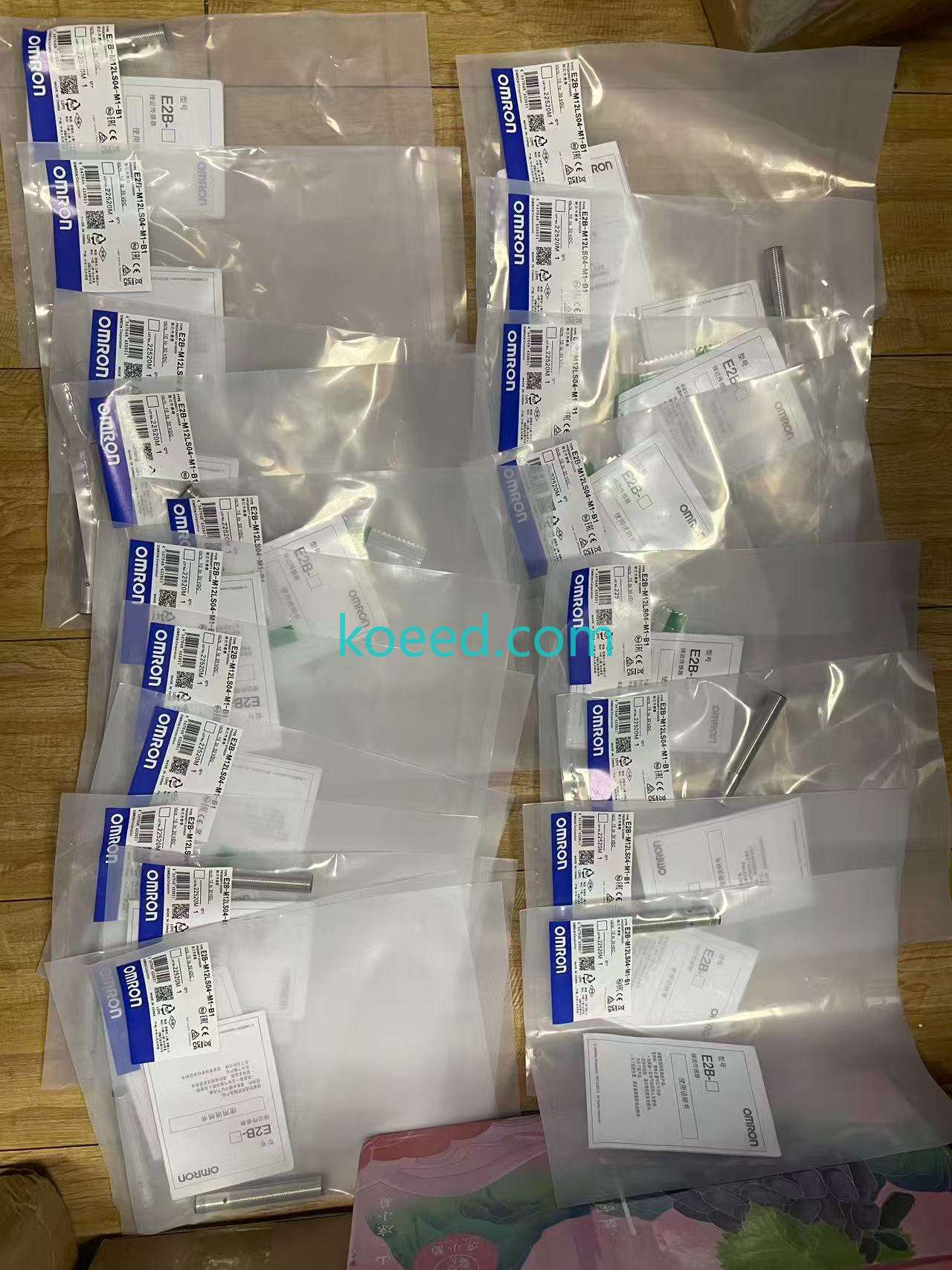 E2B-M12LS04-M1-B1 - Product View