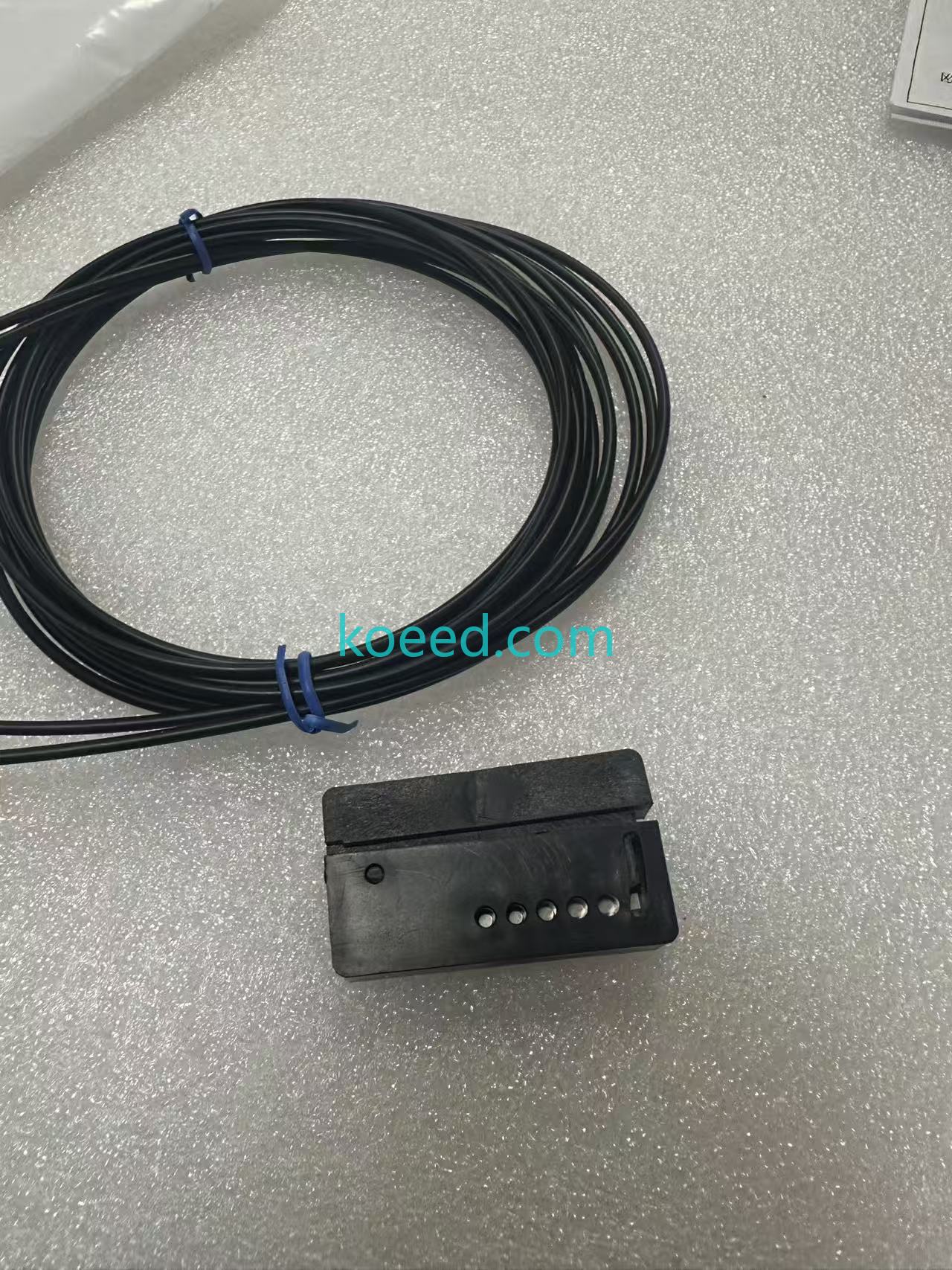 Omron E32-T11N Mounting Options