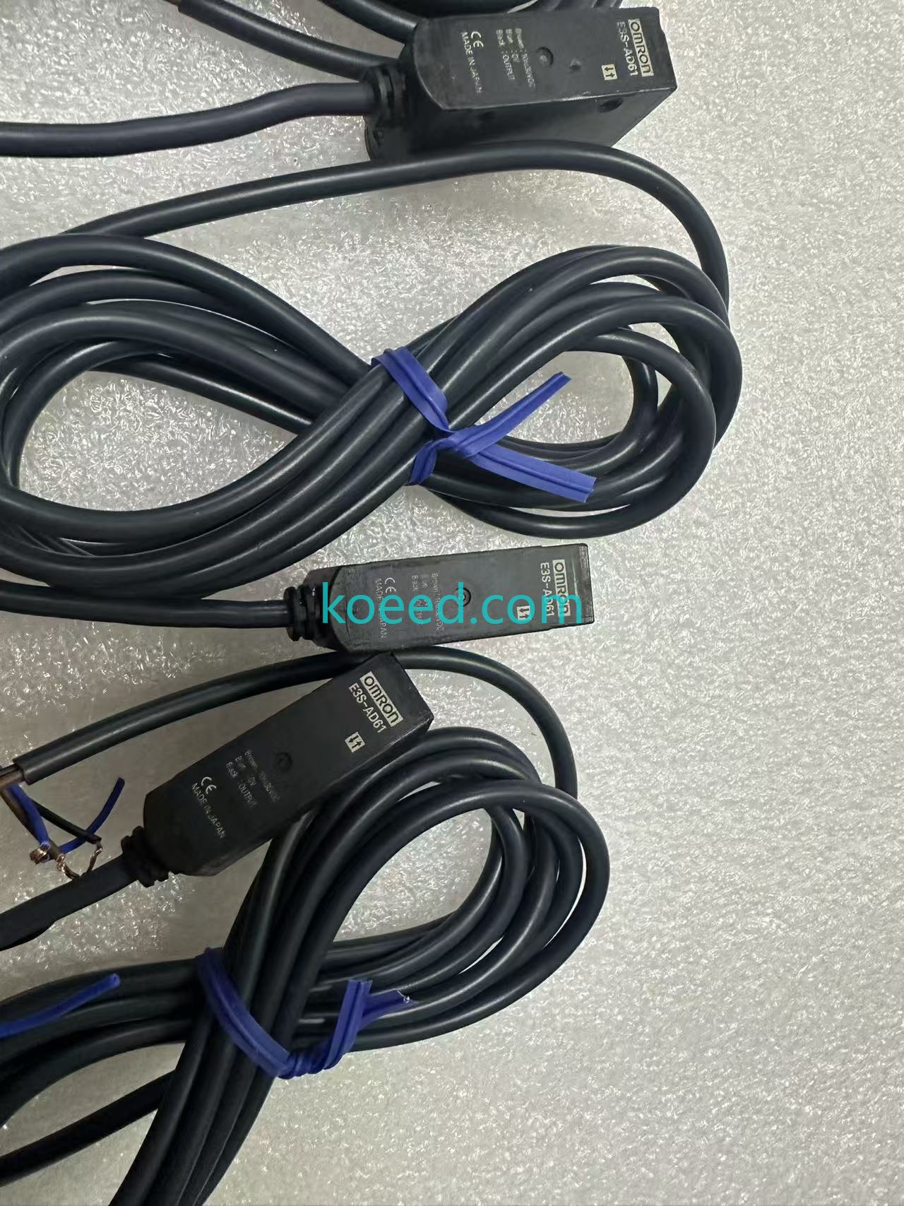 Omron E3S-AD61 Front View