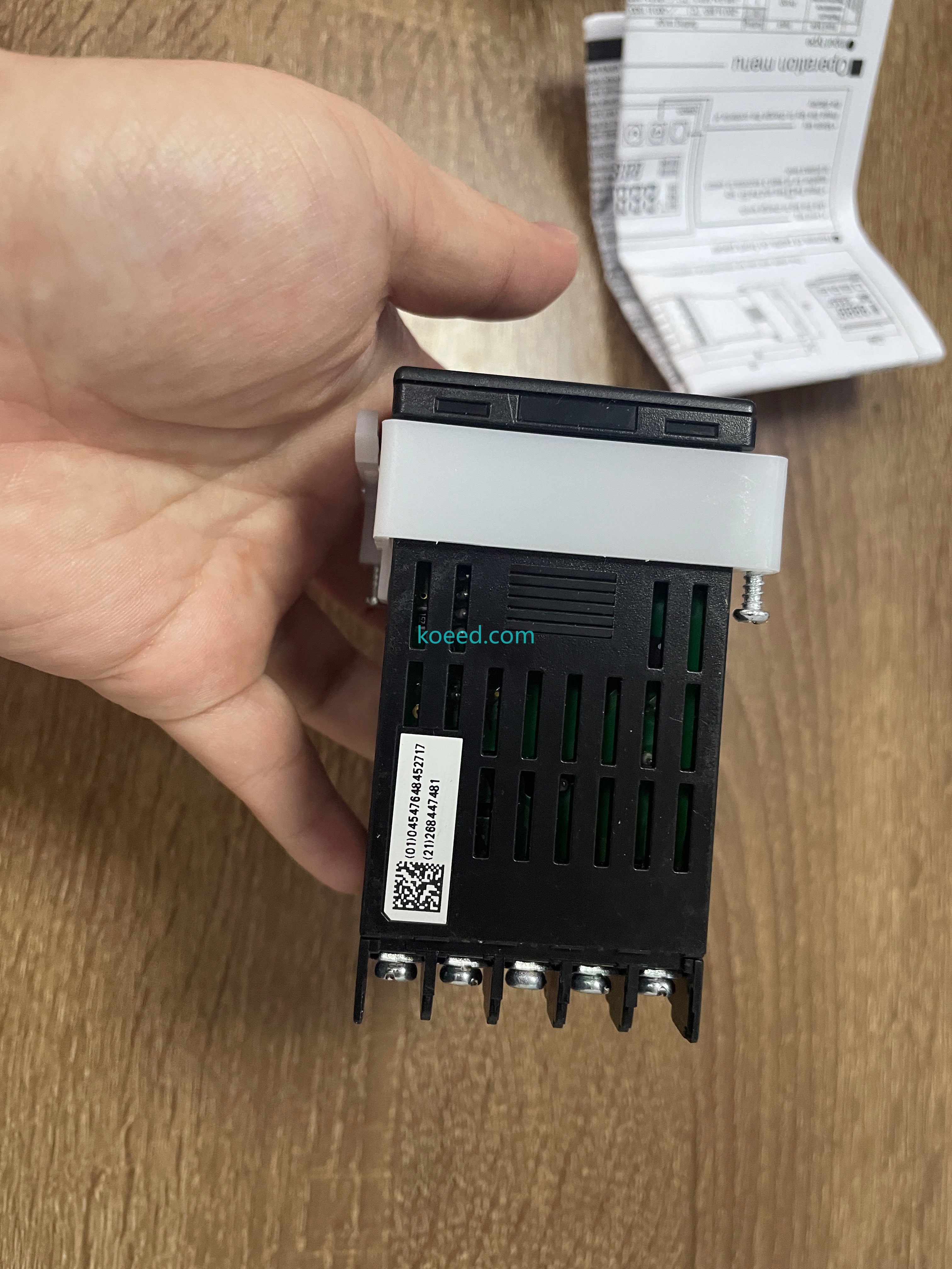 Omron E5CN-HR2M-500 Control Panel