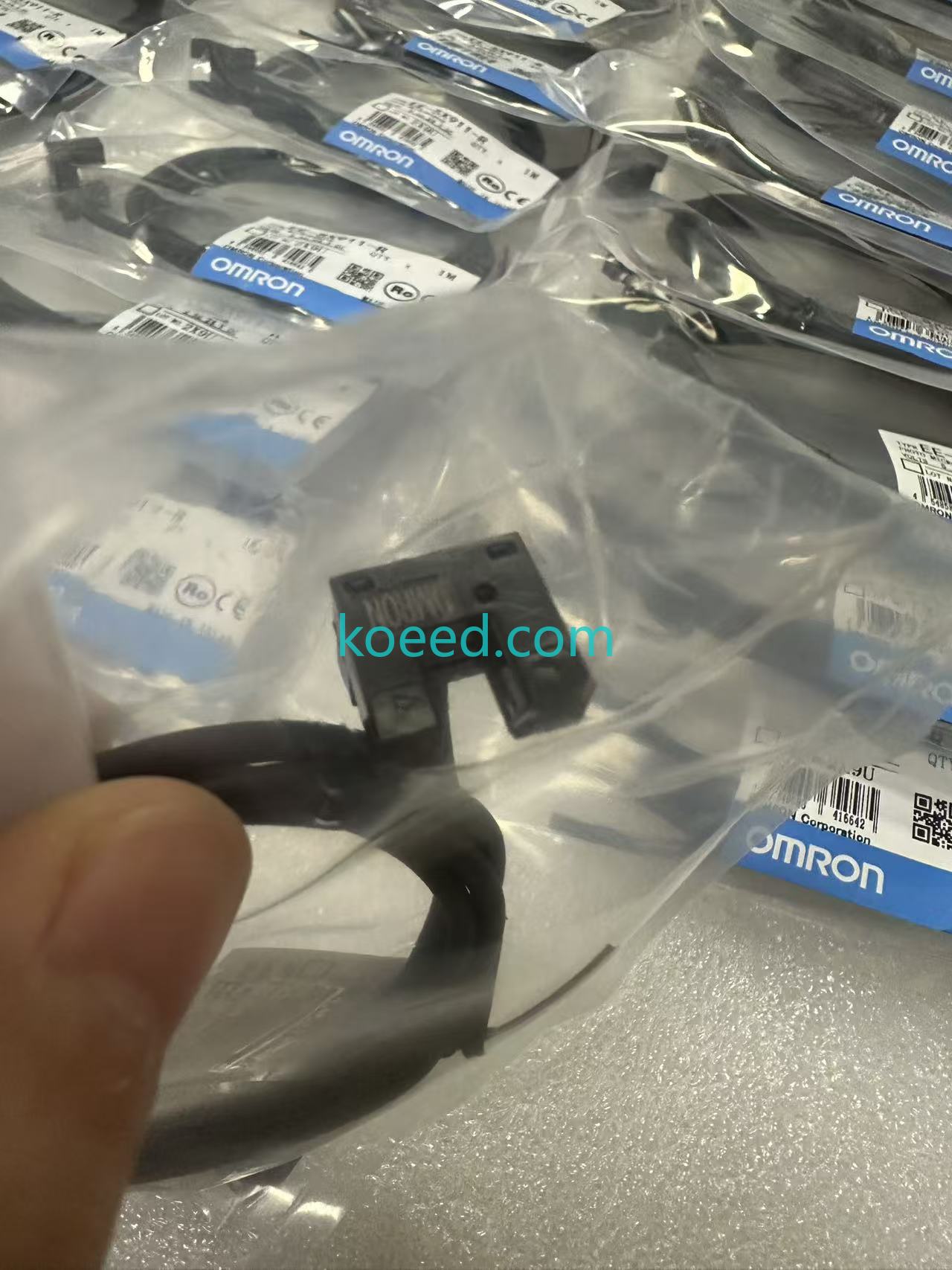 EE-SX911-R - Koeed Fashion View