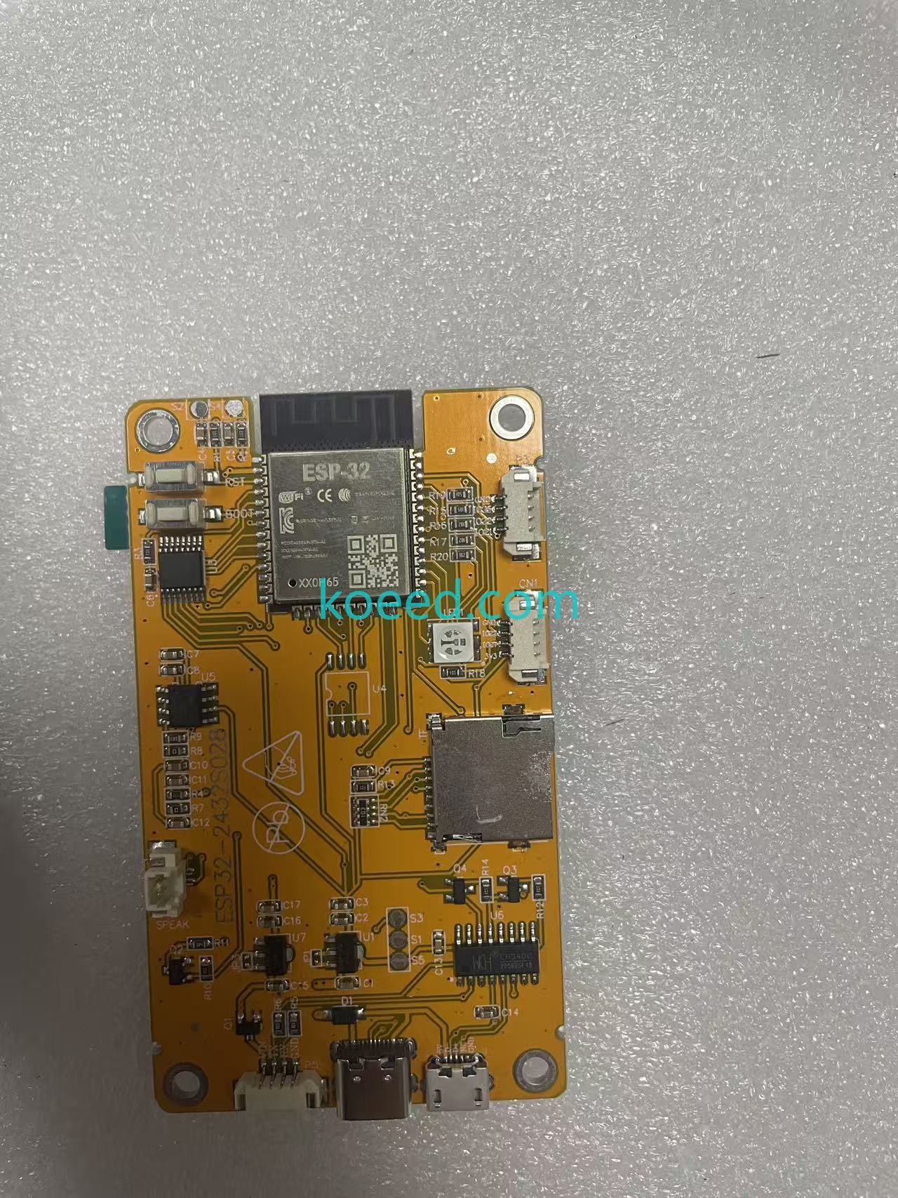 Third board edge