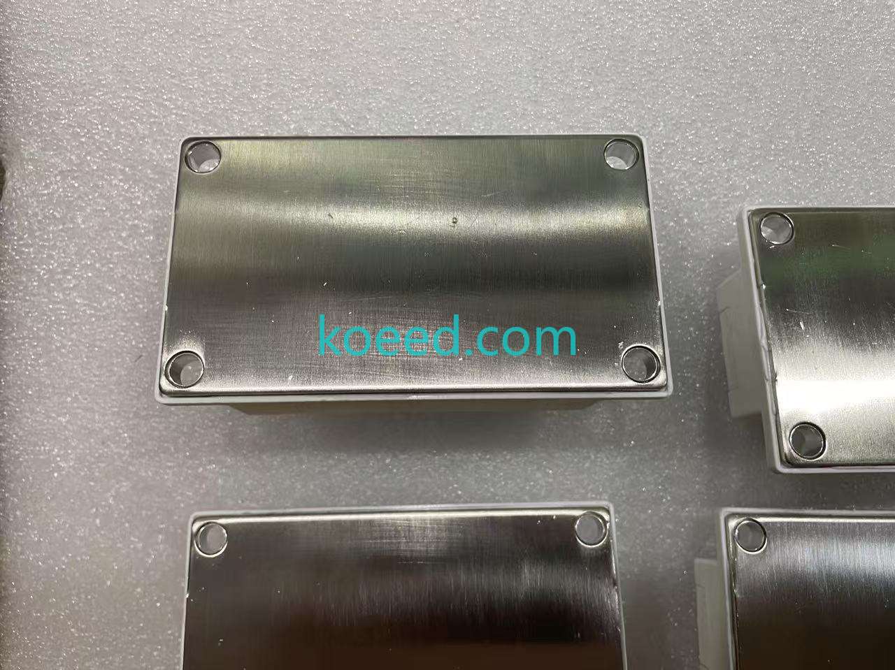 FF300R12KE3 Terminal Details