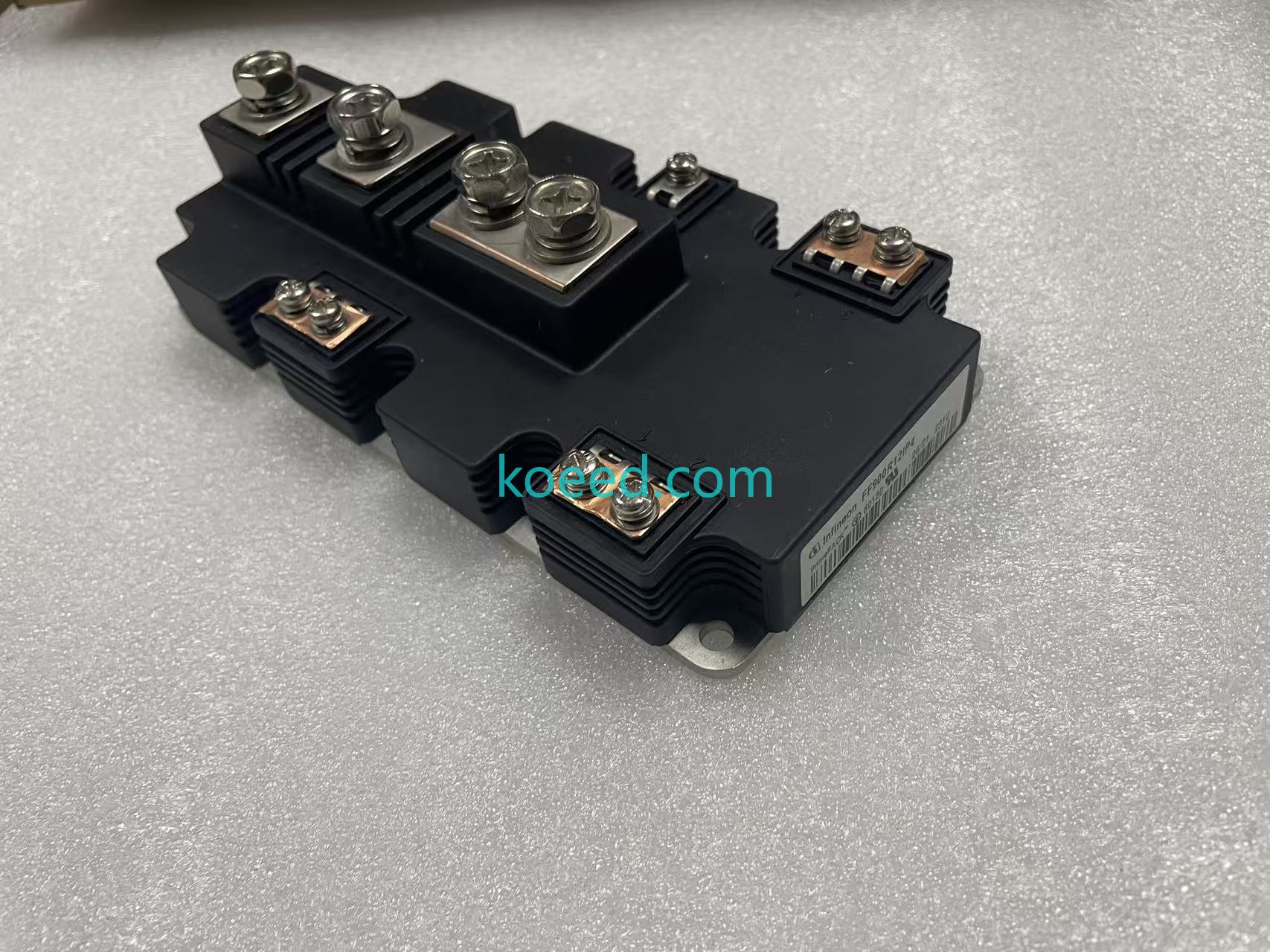 FF900R12IP4 Thermal Interface