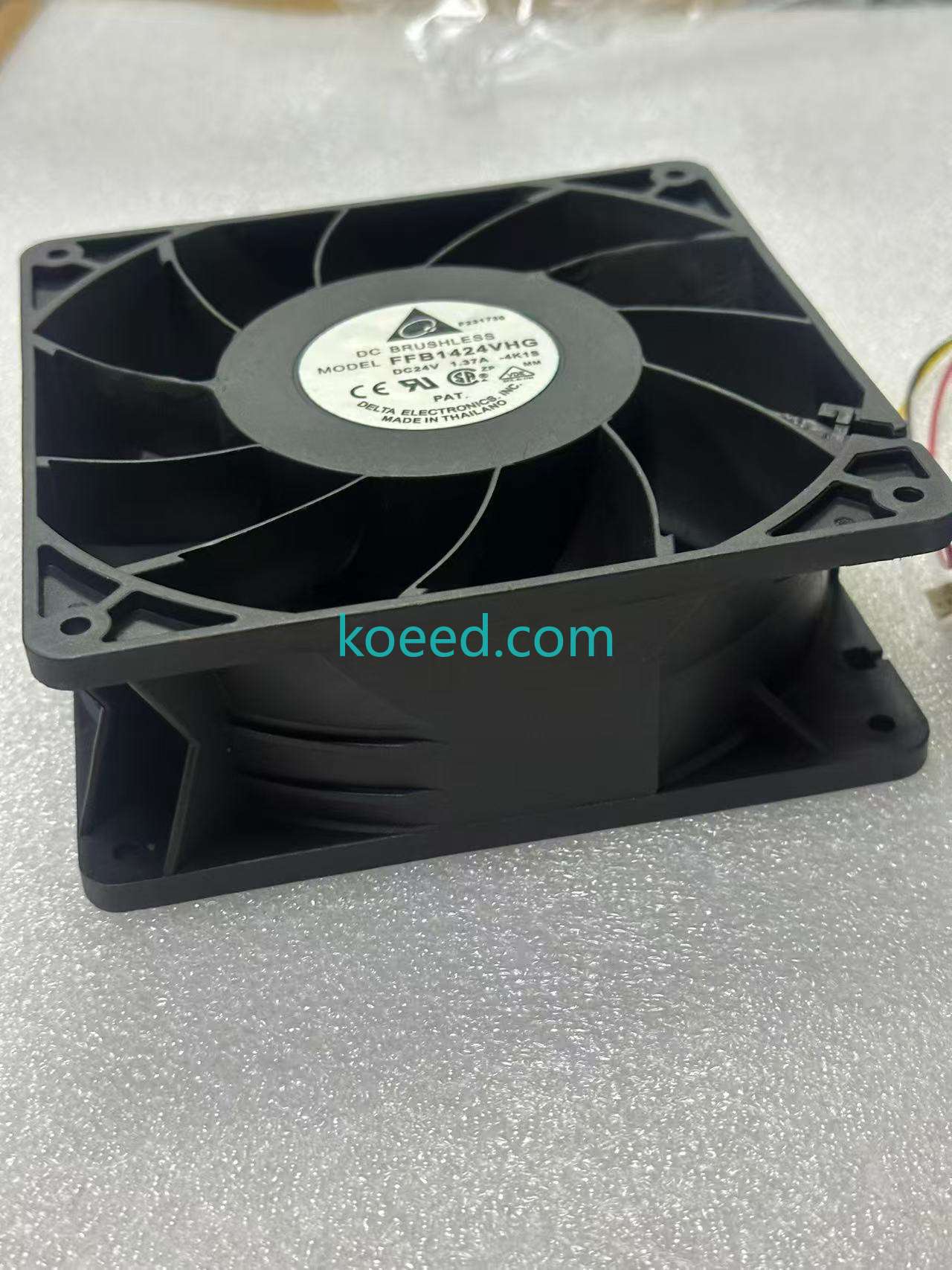 Delta FFB1424VHG side view