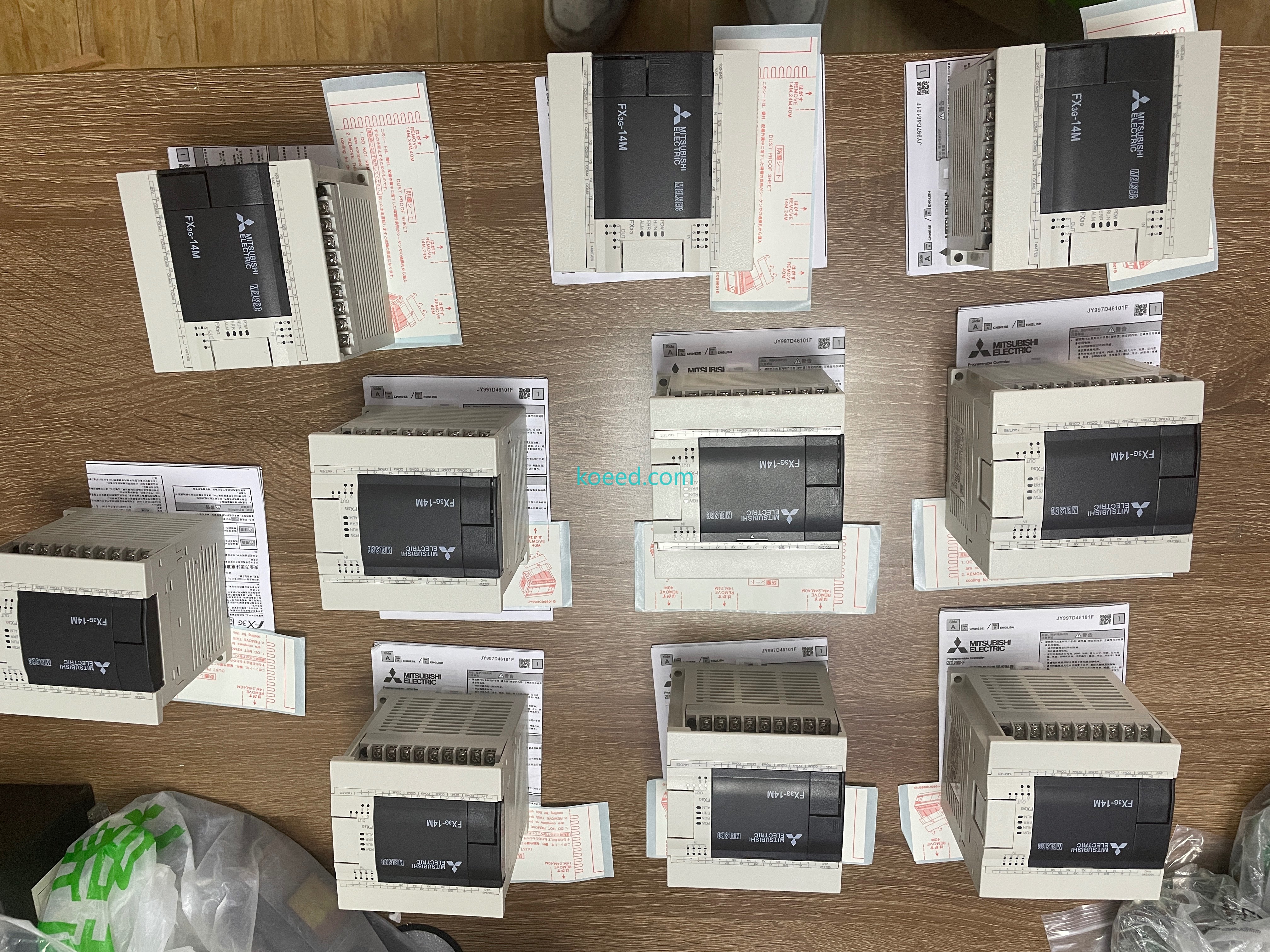 Mitsubishi FX3G 14MT/ES-A Side View