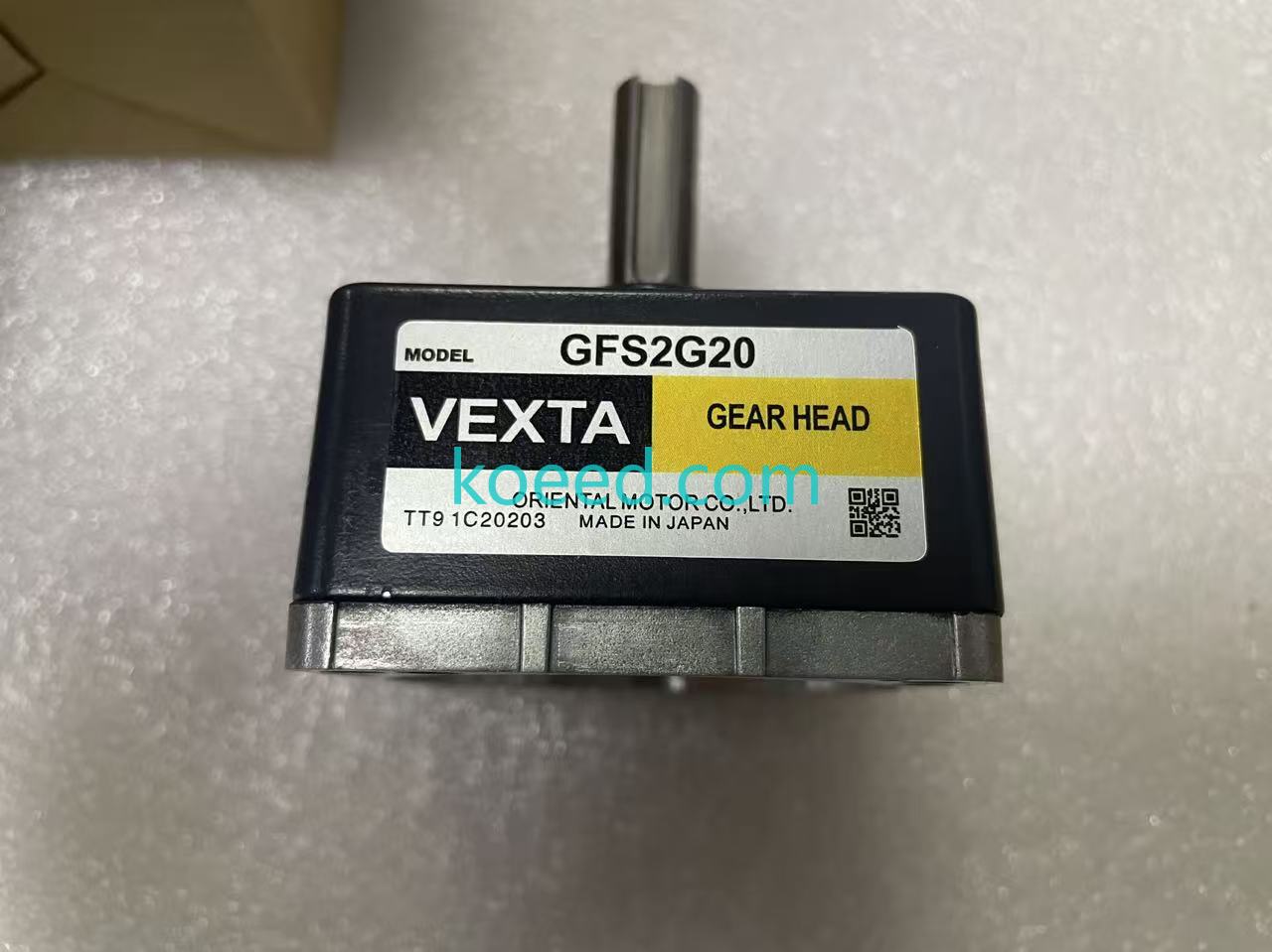 VEXTA GFS2G20 Motor Reducer Front View