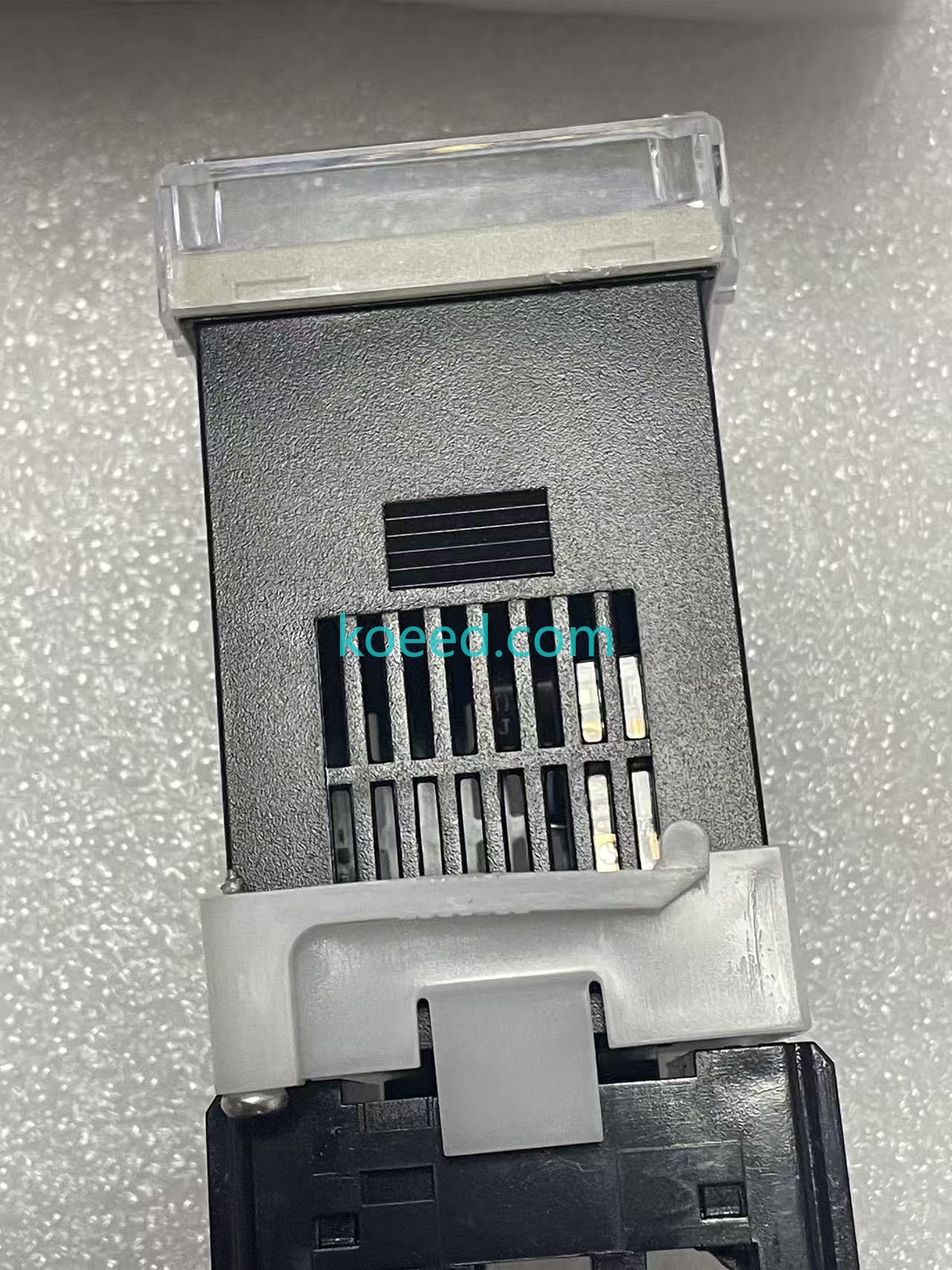 H5CZ-L8D packaging and accessories