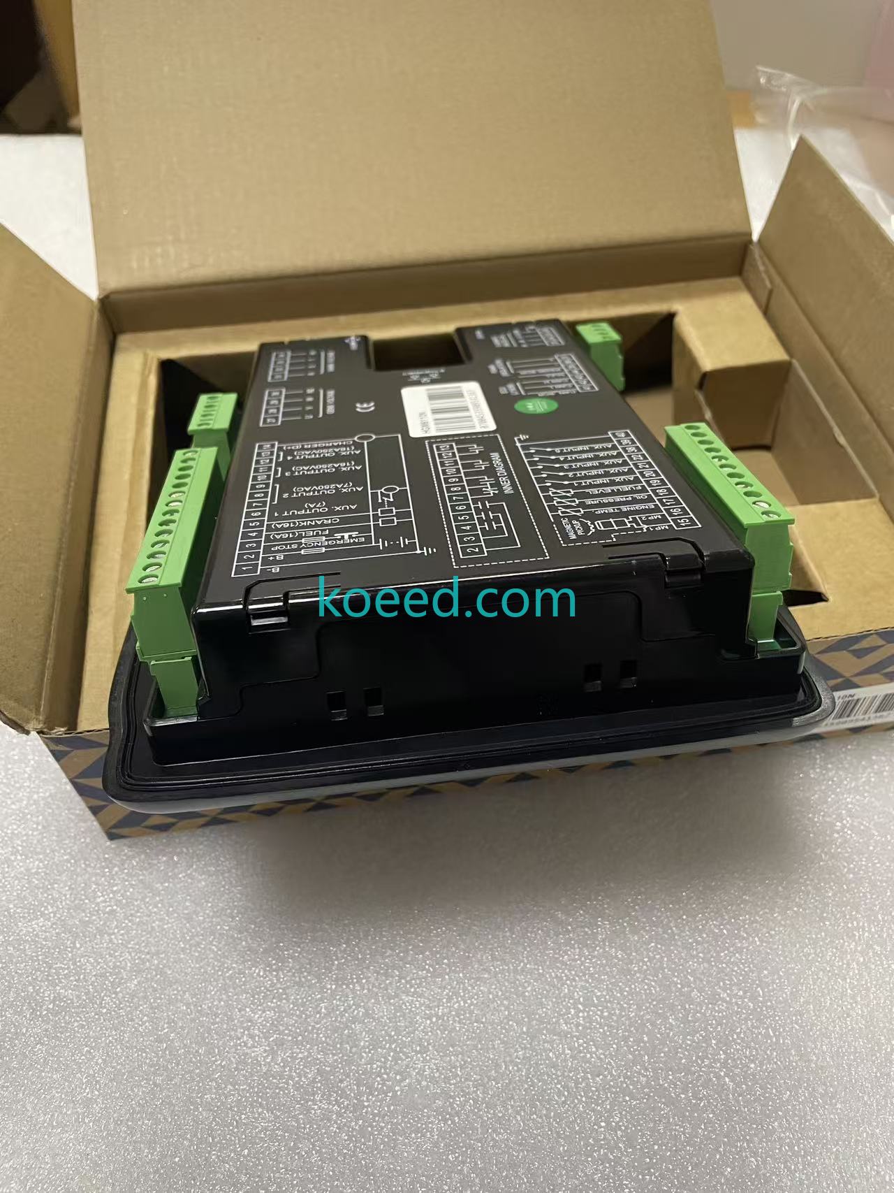 Second unit rear in box