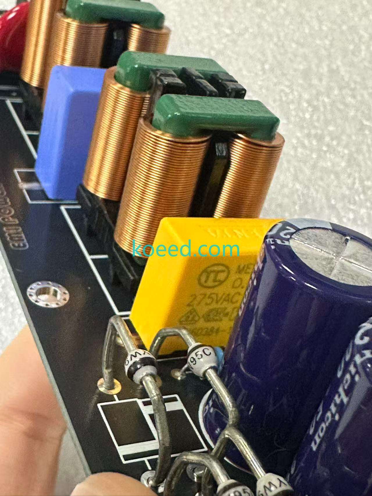 Filter internal components