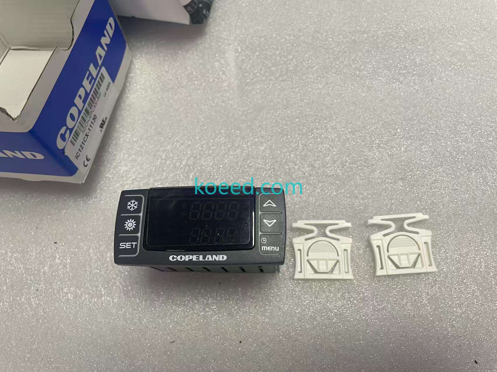 Dixell IC121CX-11130 Installation Guide