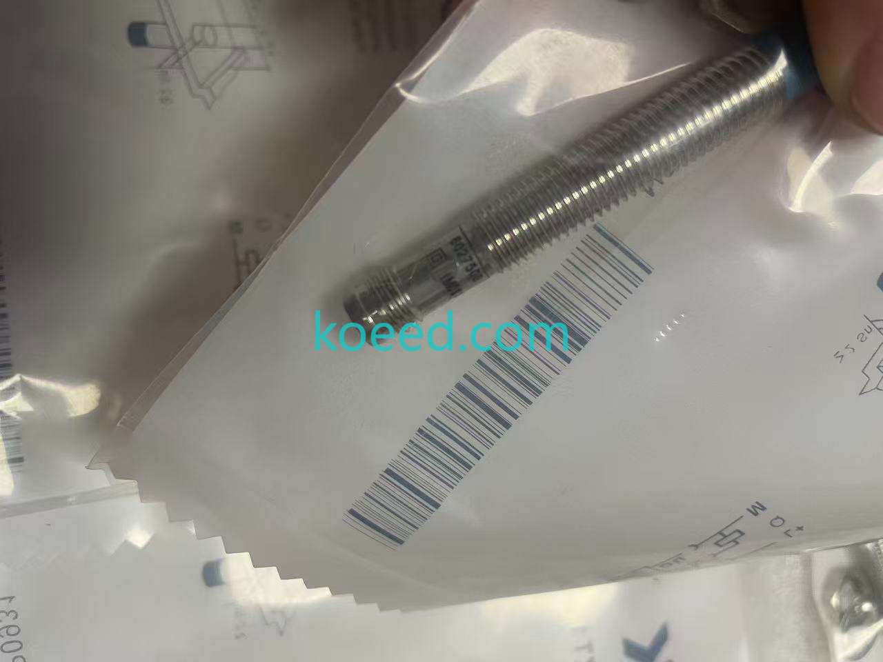 IM08-06NPS-ZT1 - Product View