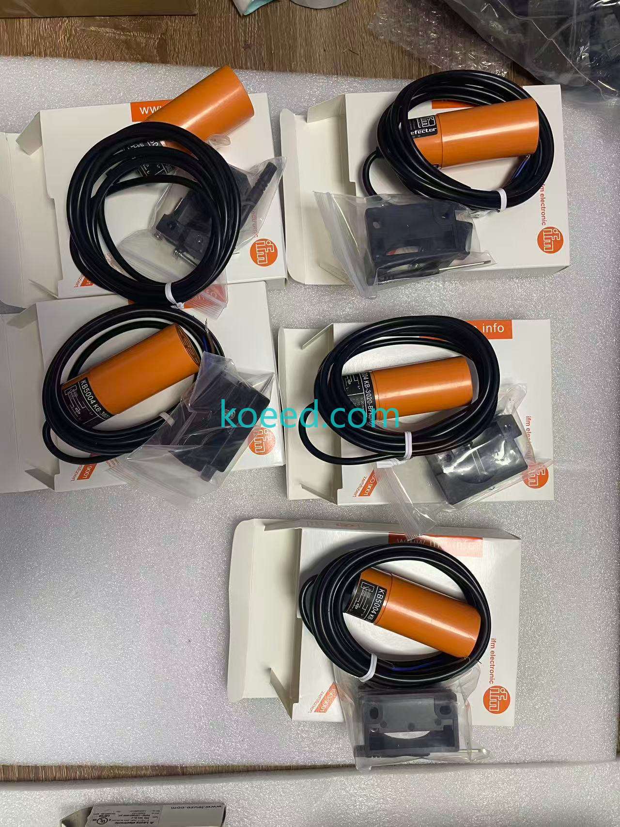 KB5004 - Product View