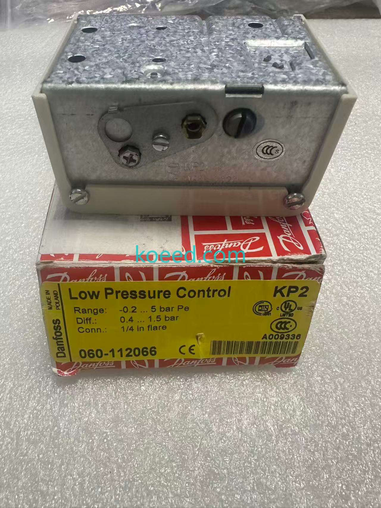 KP2 Pressure Switch Side View