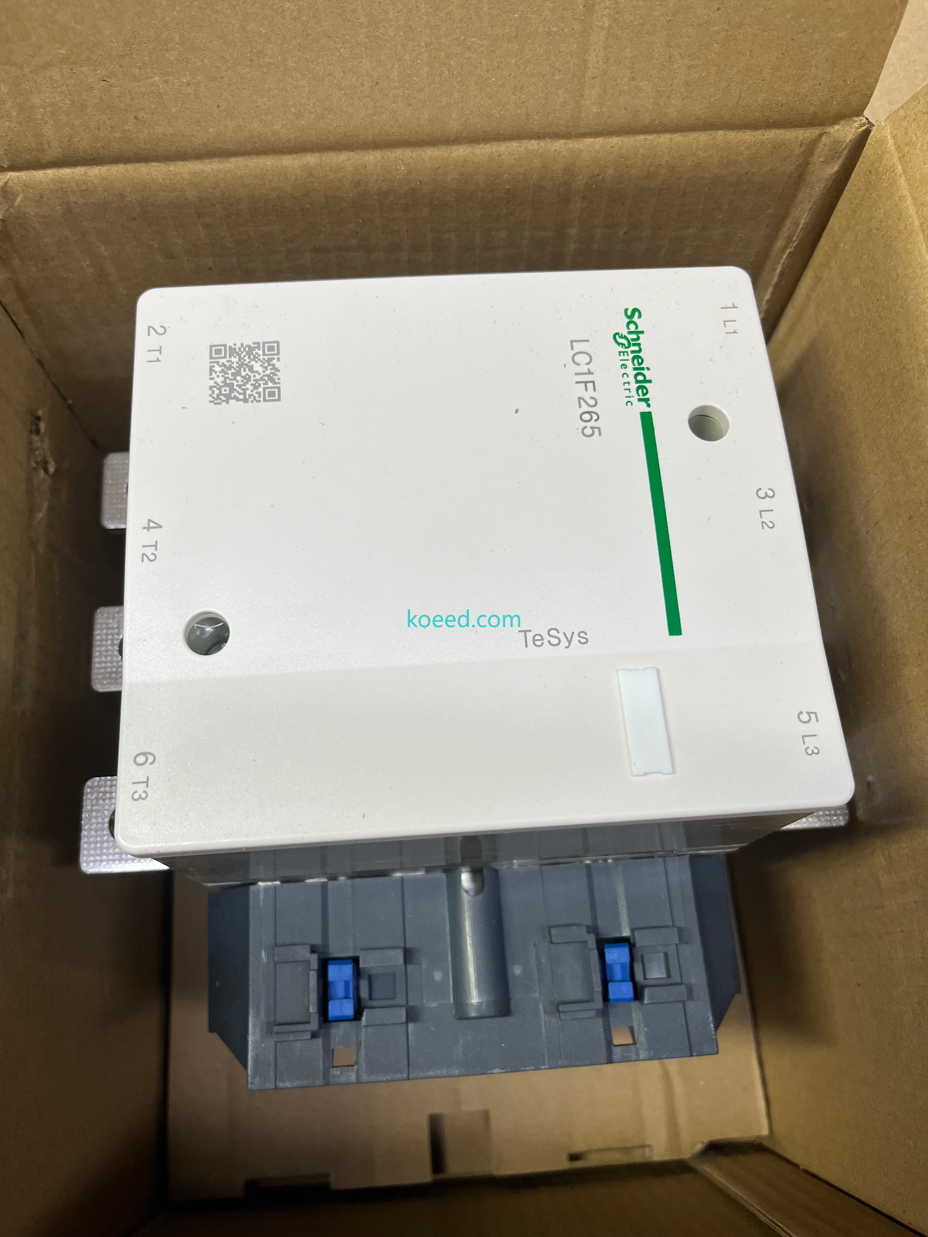 Schneider LC1F265M7 — Nameplate & Rating Label Detail