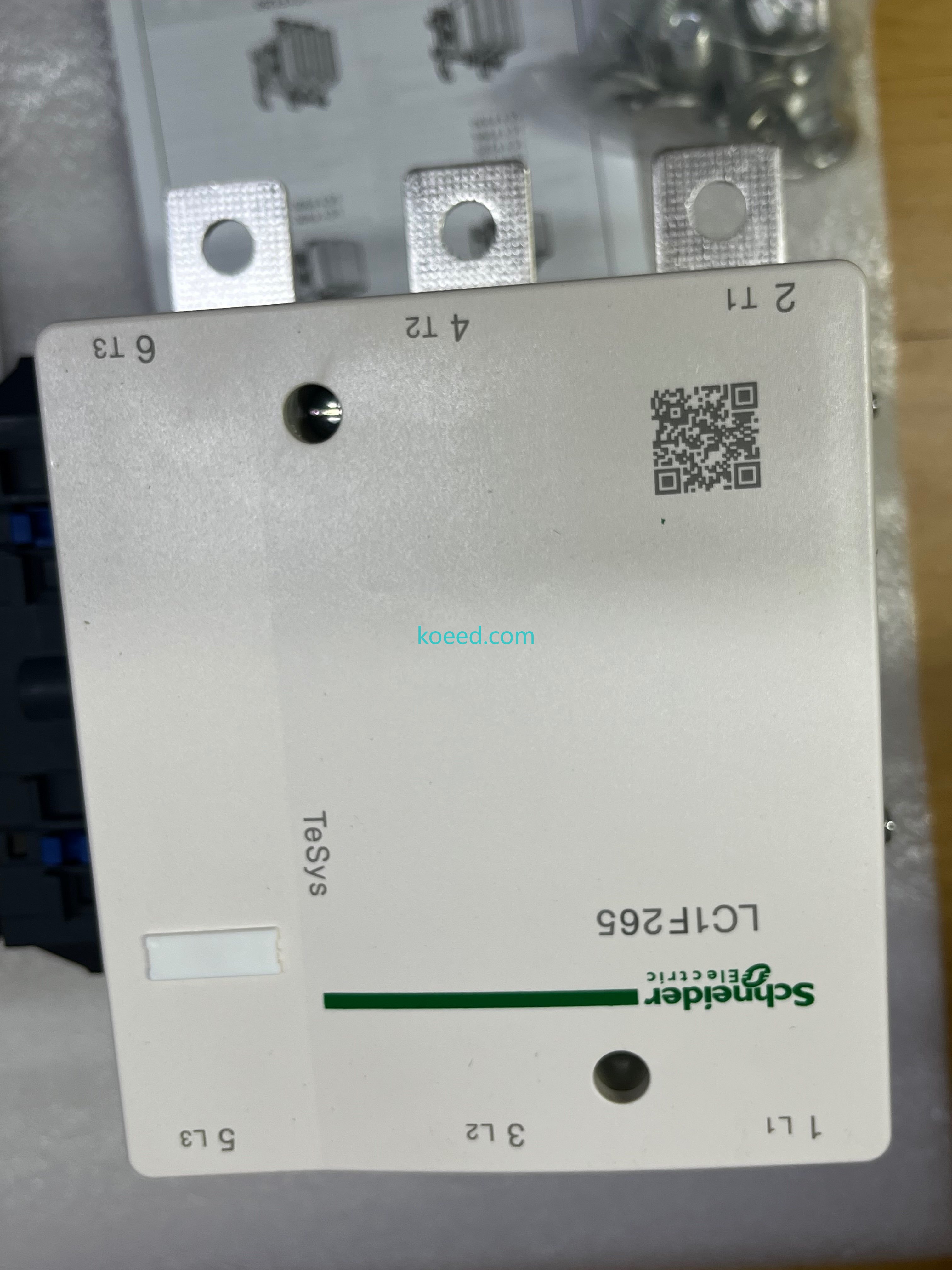 Schneider LC1F265M7 — Coil & Assembly View