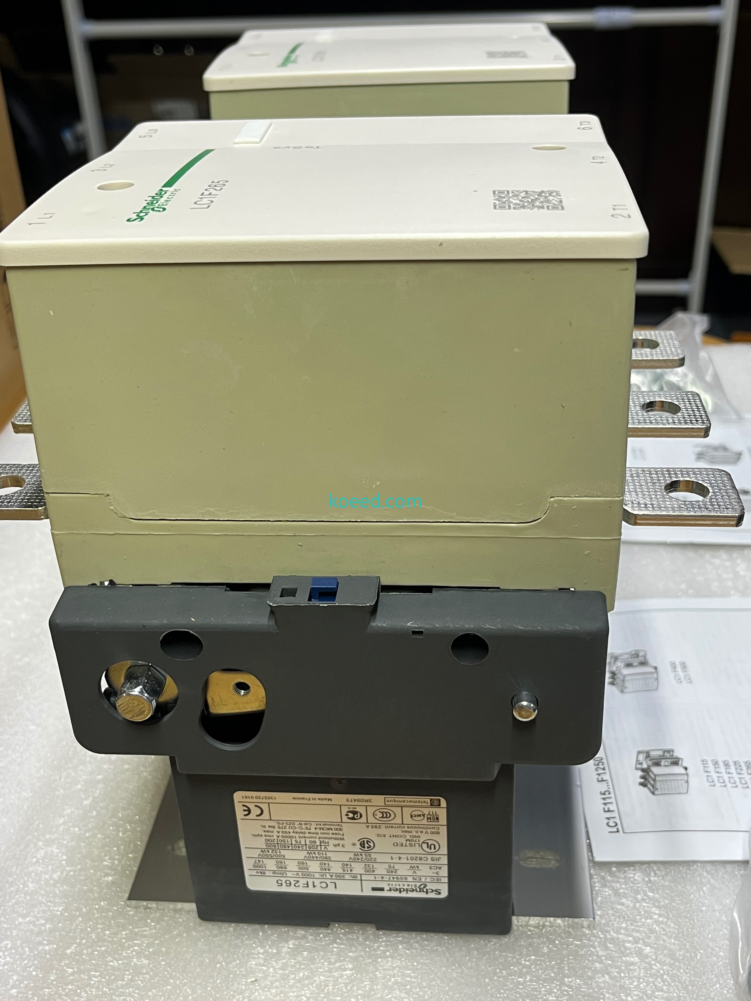 Schneider LC1F265M7 — Multi-Angle Verification Shot