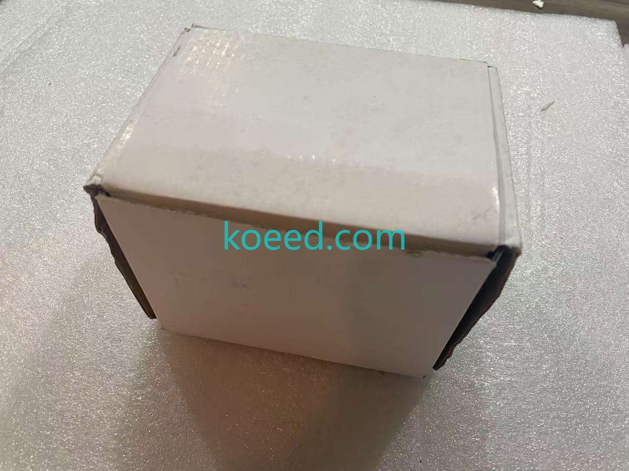 LDV-5202 Limit Switch — Plunger Close-Up