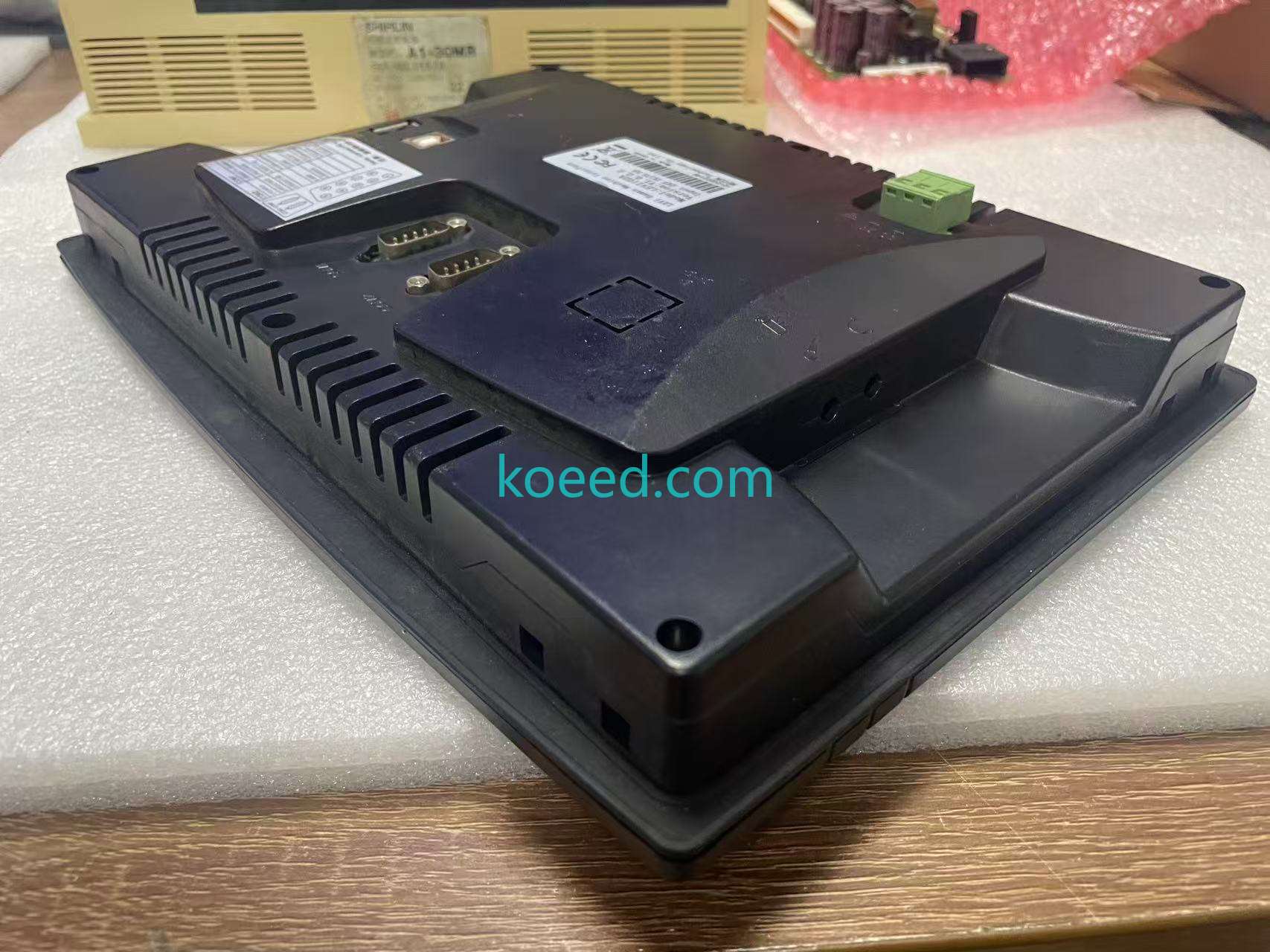 LEVI102A - Product View