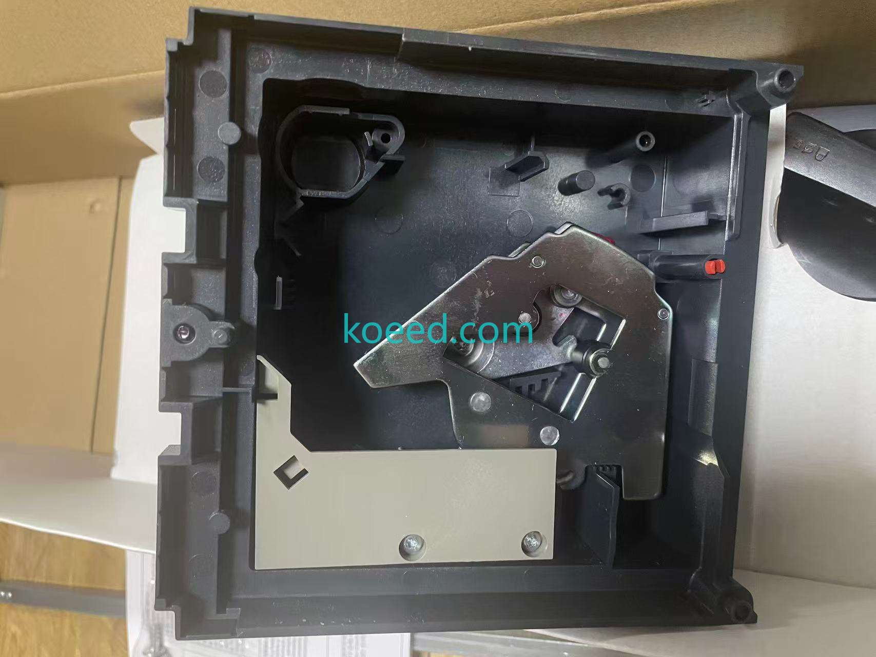 LV432598 - Product View