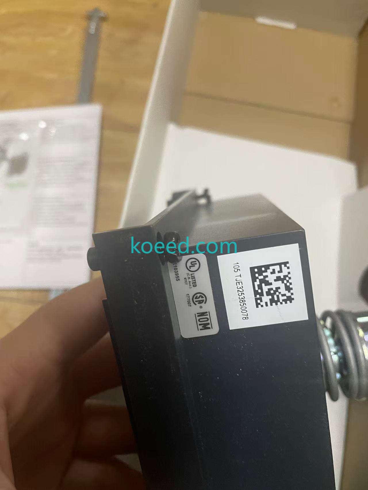 LV432598 - Product View