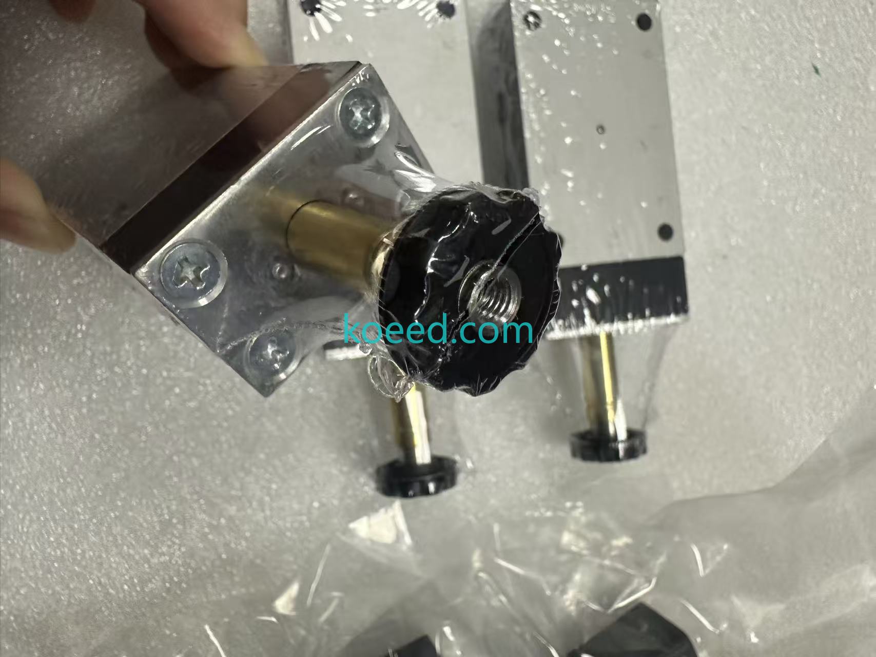 Airtec M-05-510-HN port engraving and flow direction markings