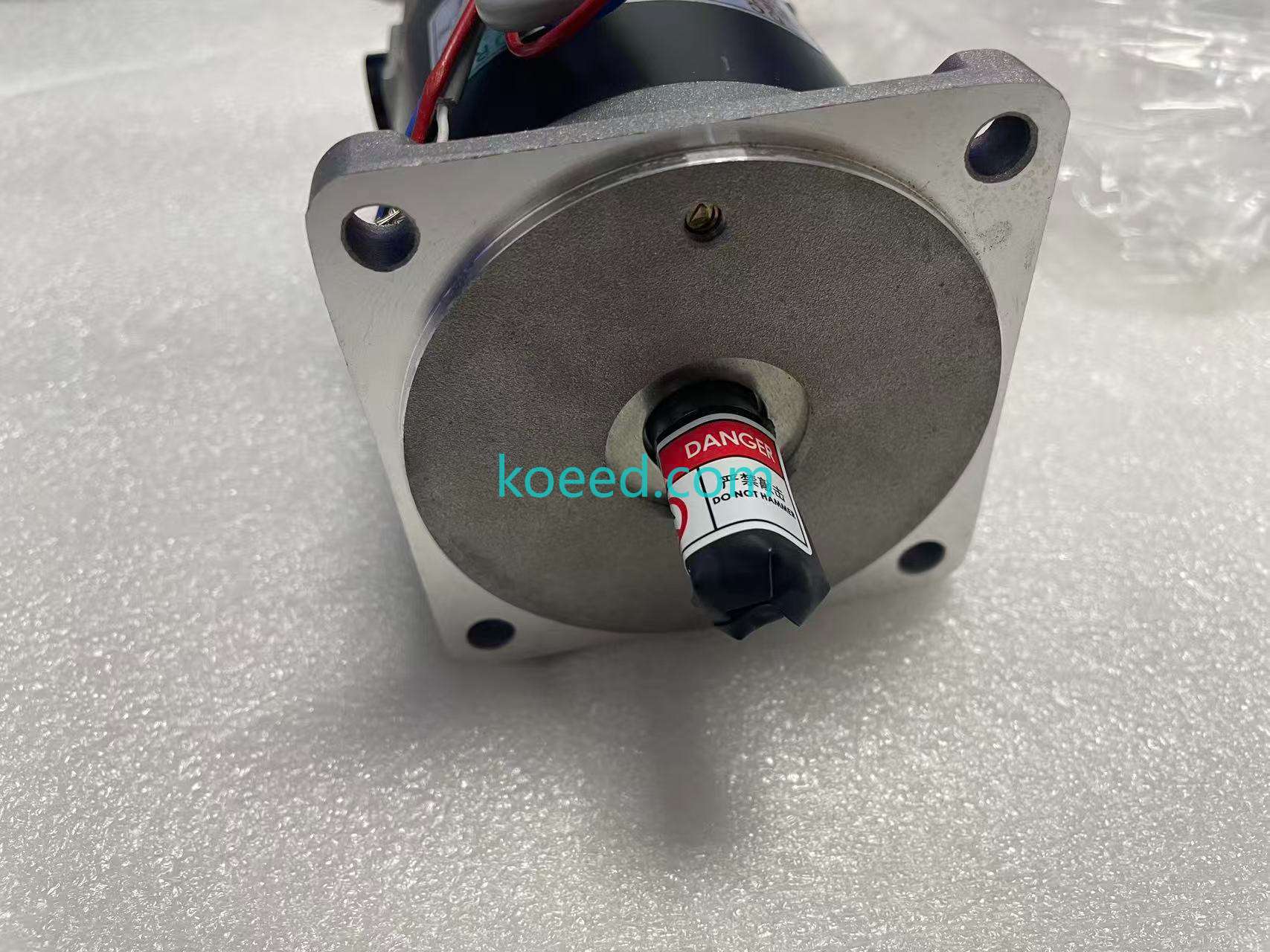 M818T-031 - Product View