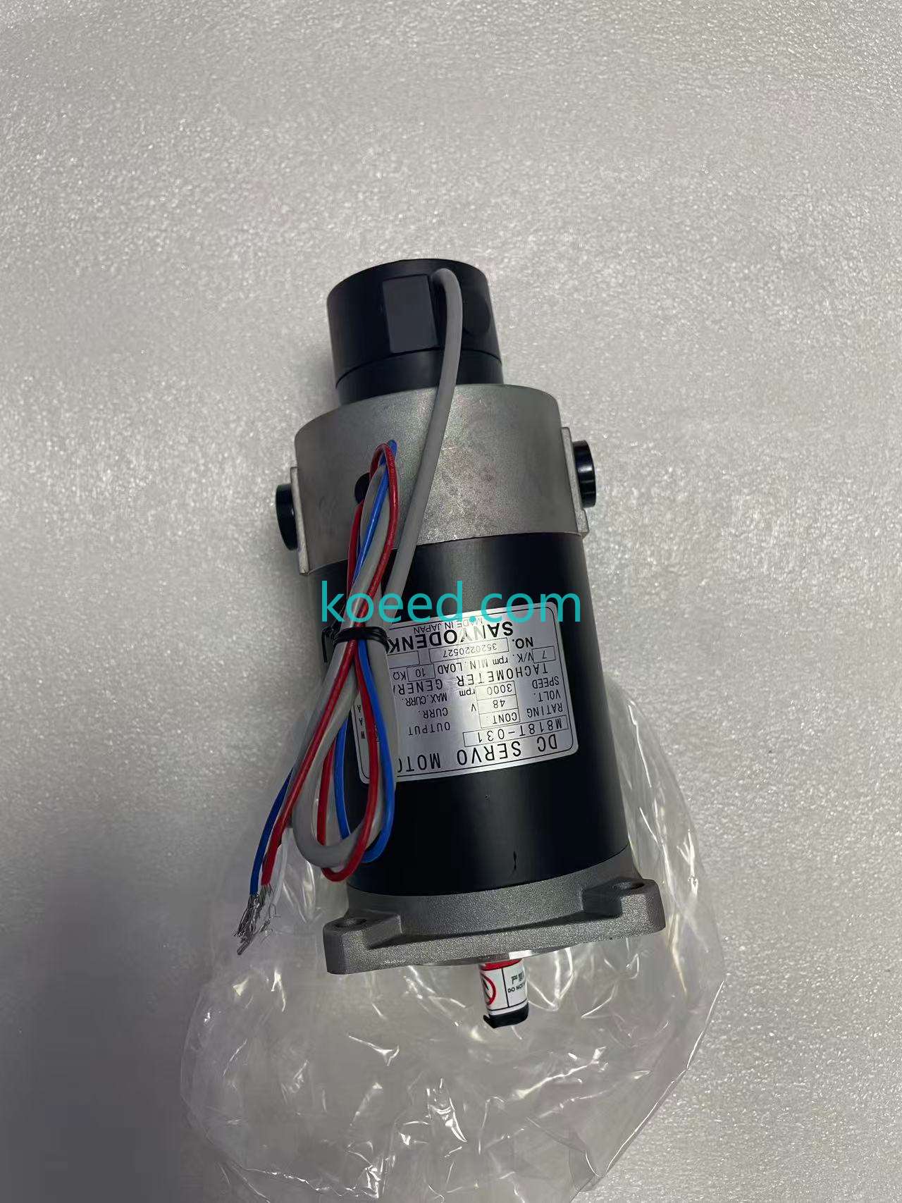 M818T-031 - Product View